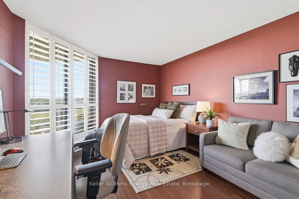 700 Wilson Road N #806
