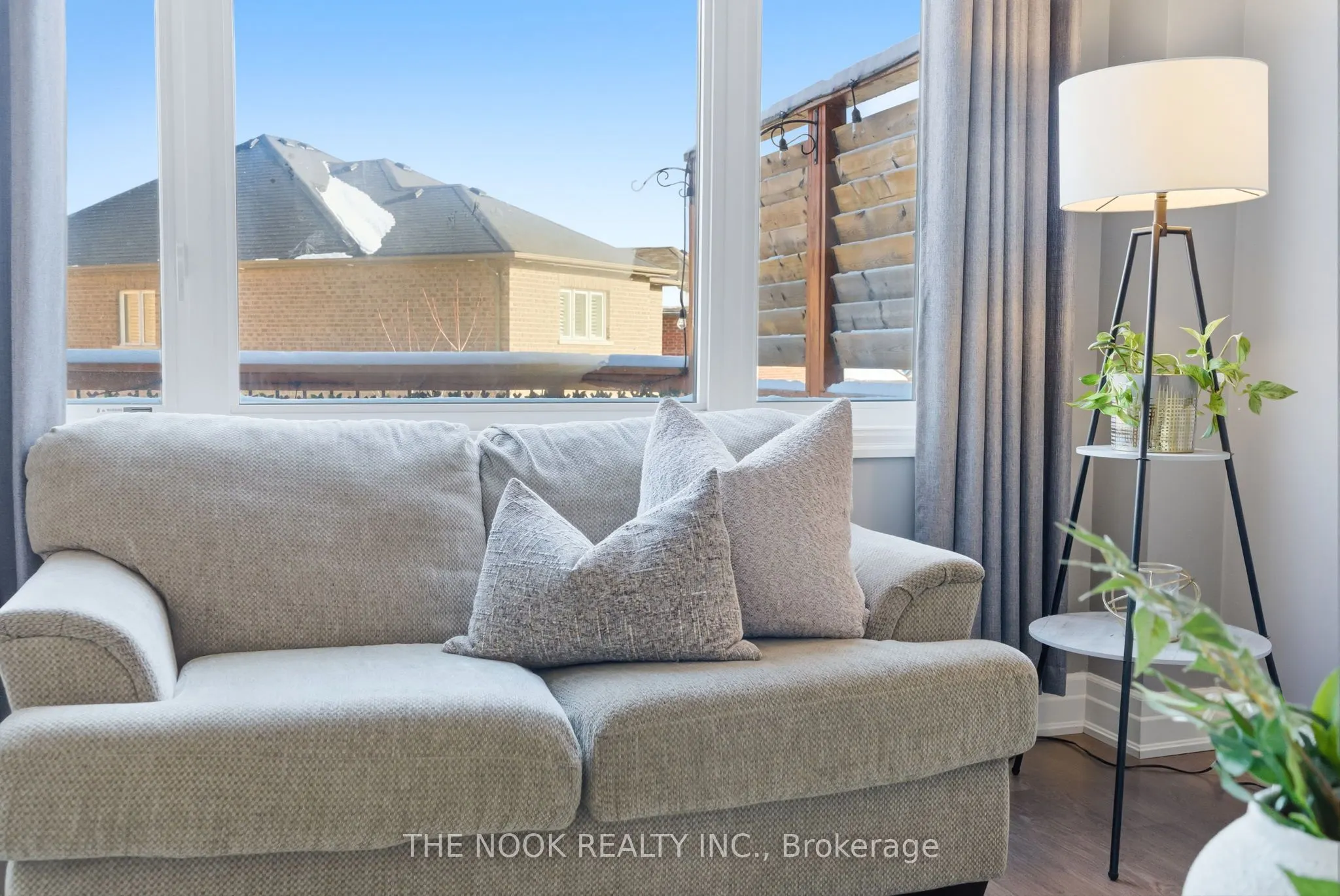 2507 Standardbred Drive