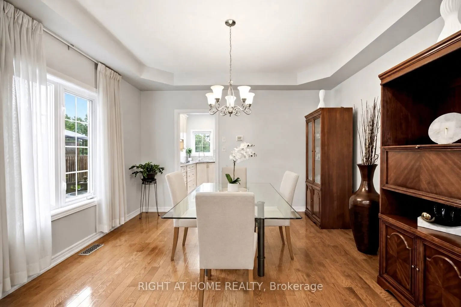 1427 Aldergrove Court