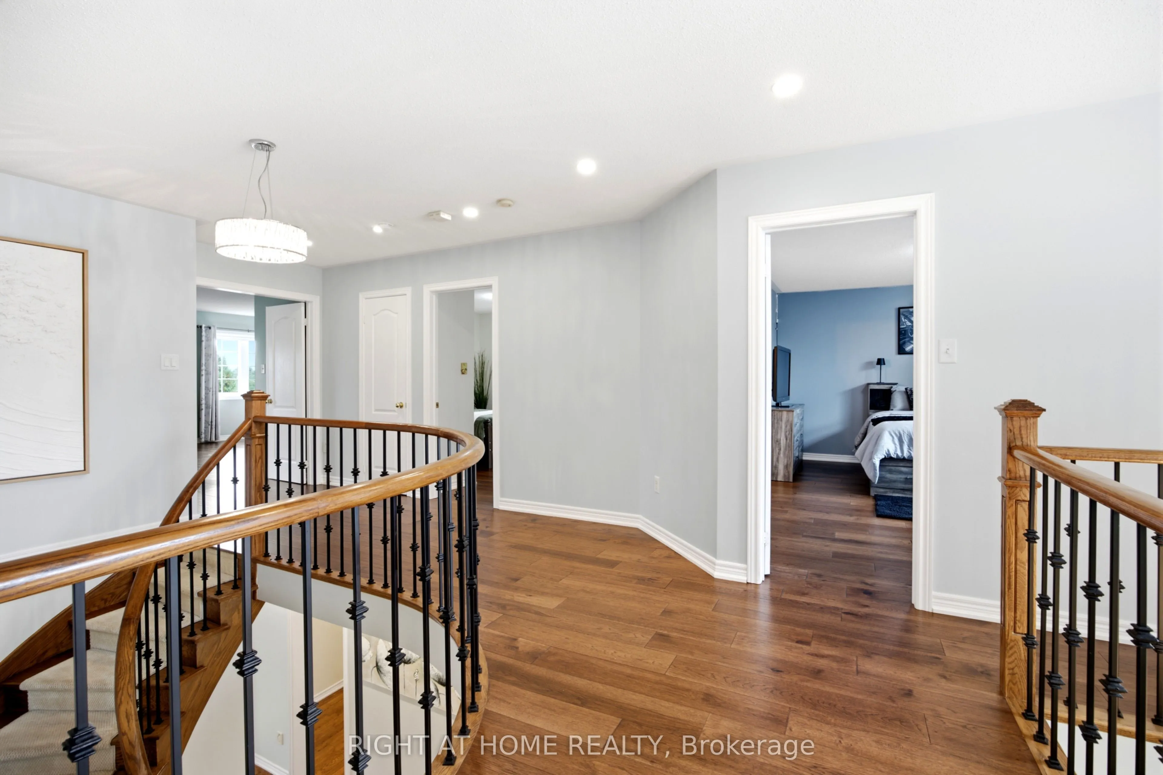 1427 Aldergrove Court