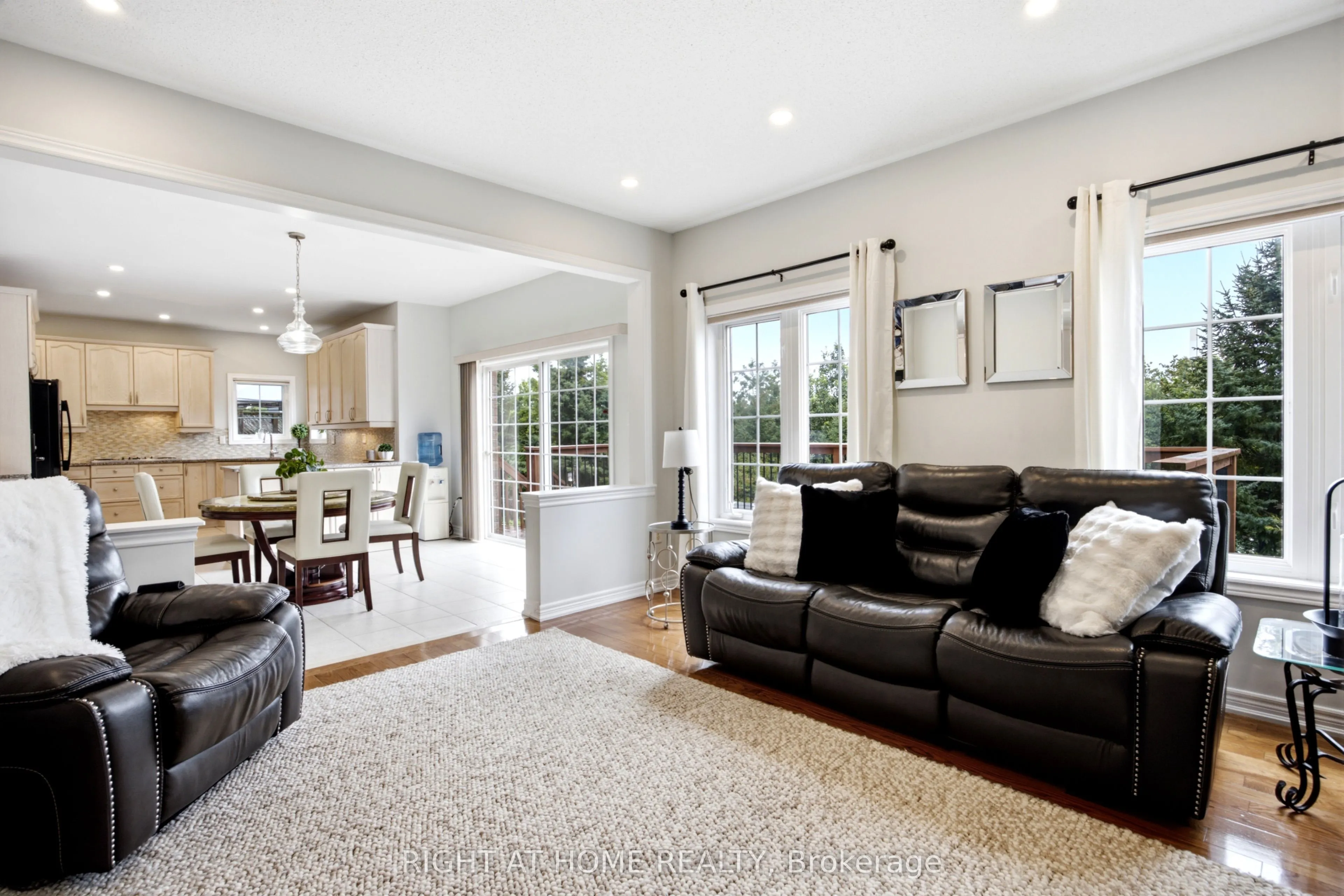 1427 Aldergrove Court