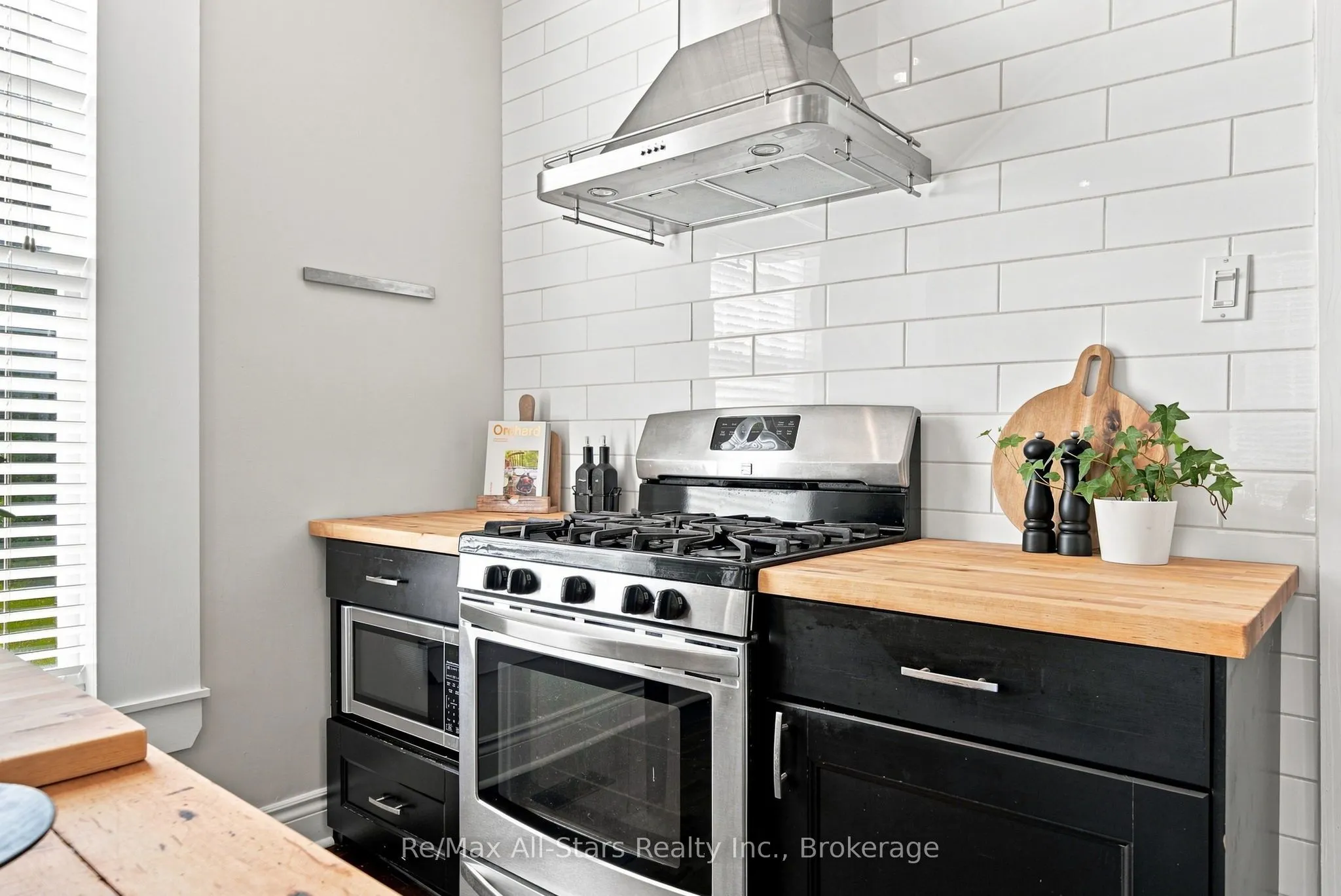 15238 Old Simcoe Road