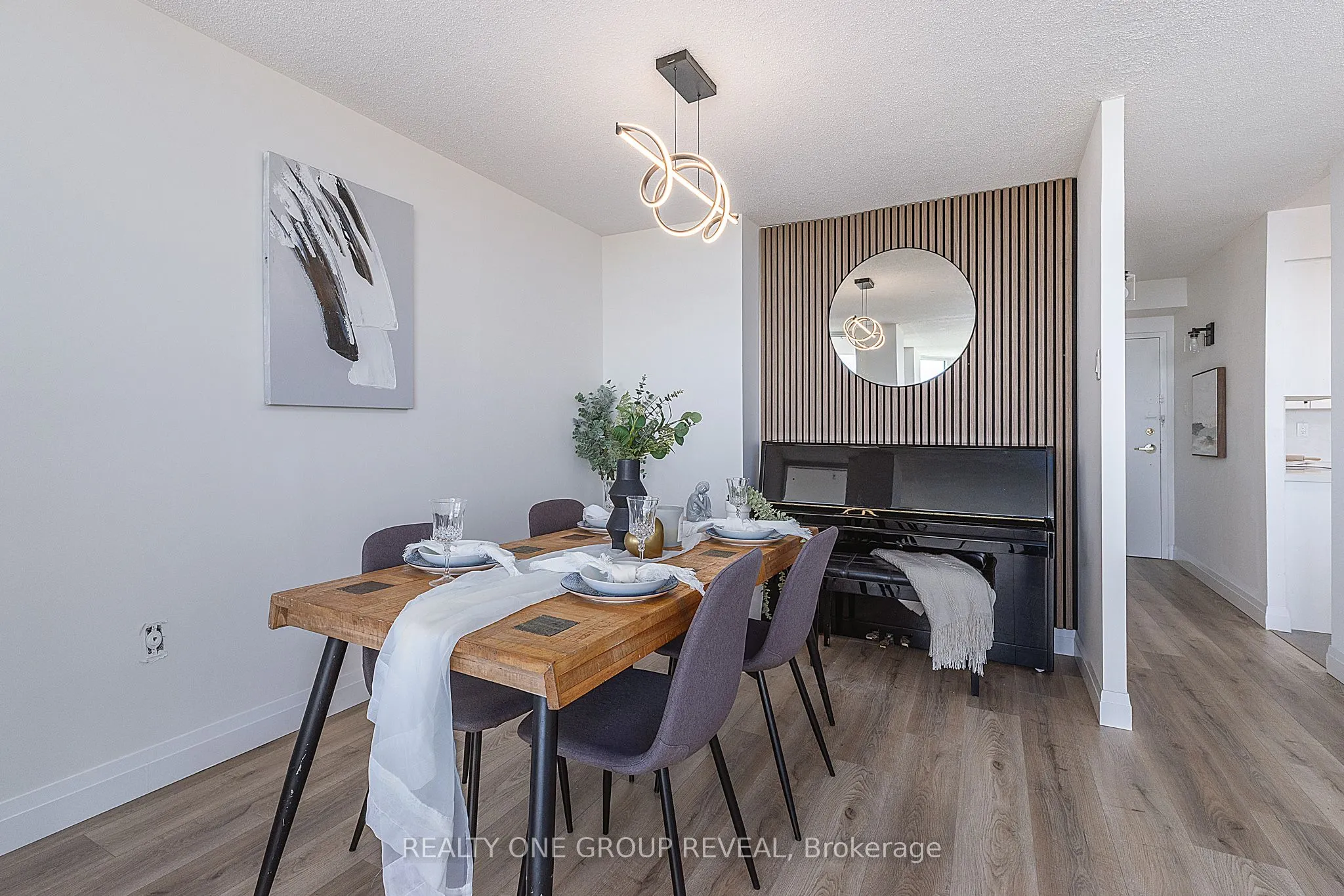 121 Ling Road #1509