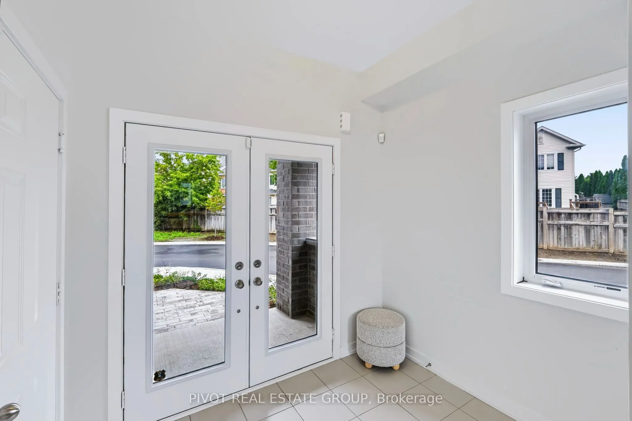 25 Observatory Way