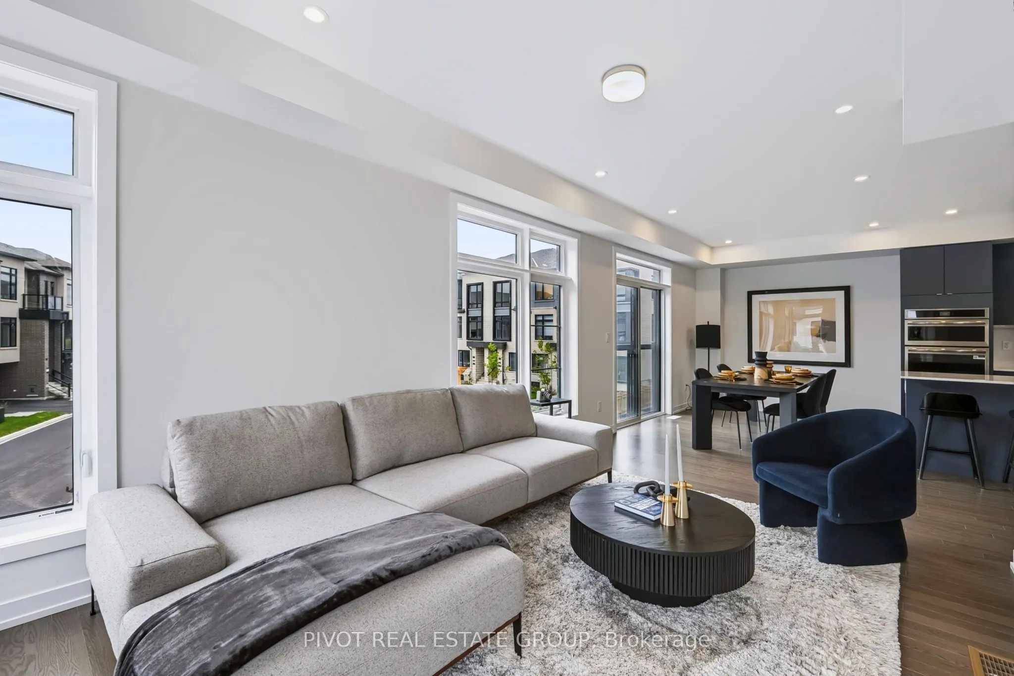 25 Observatory Way