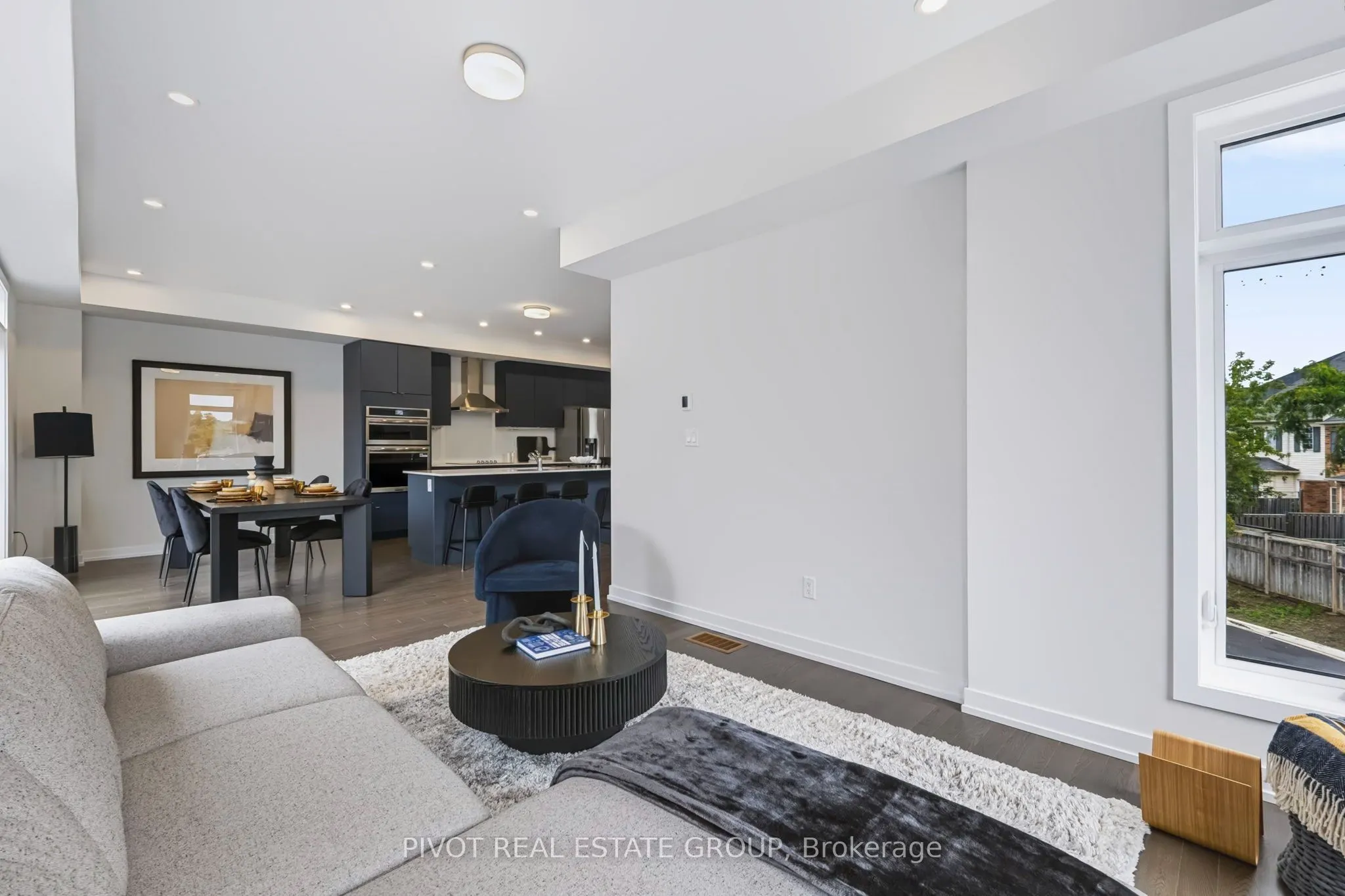 25 Observatory Way