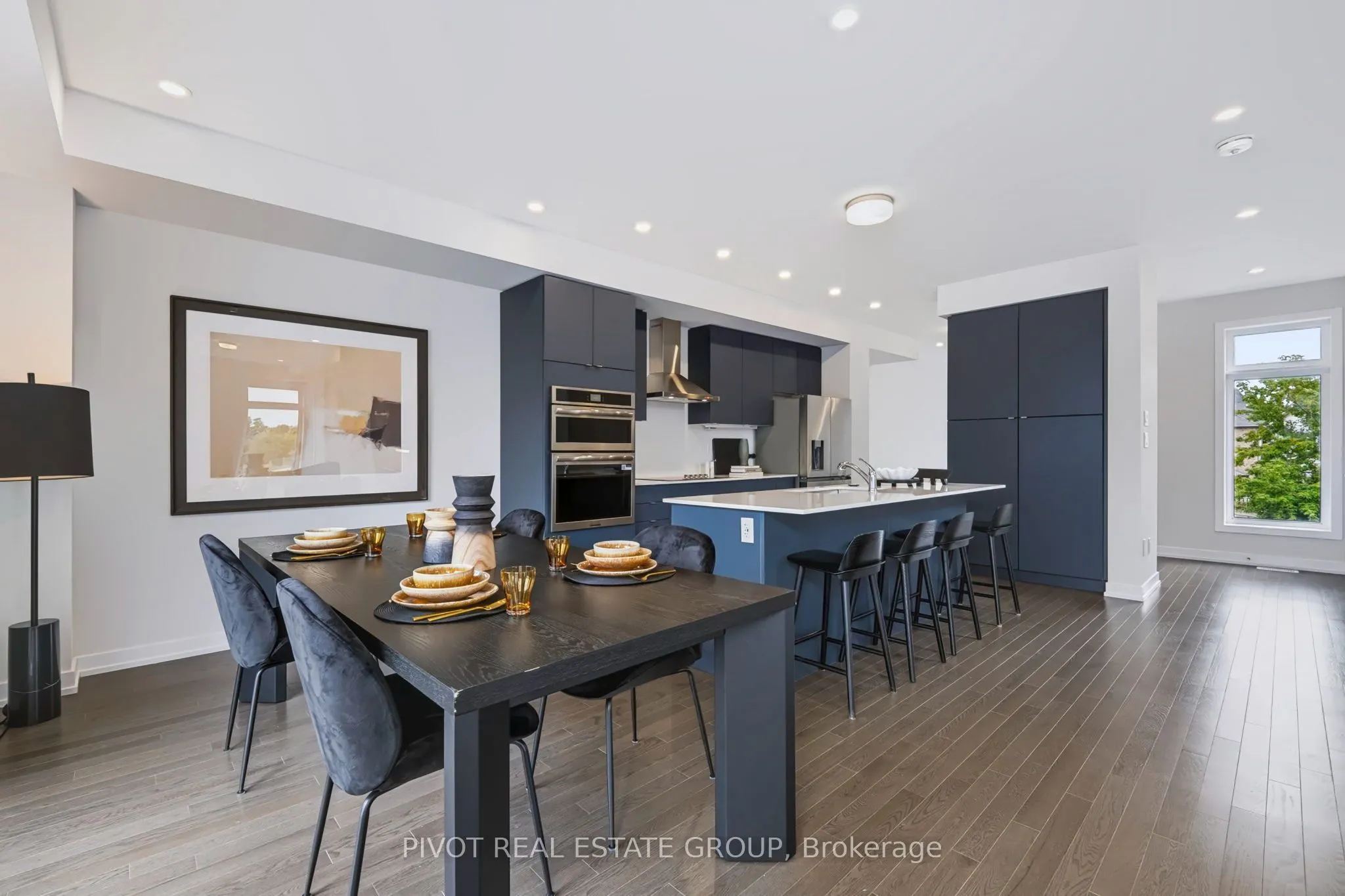 25 Observatory Way