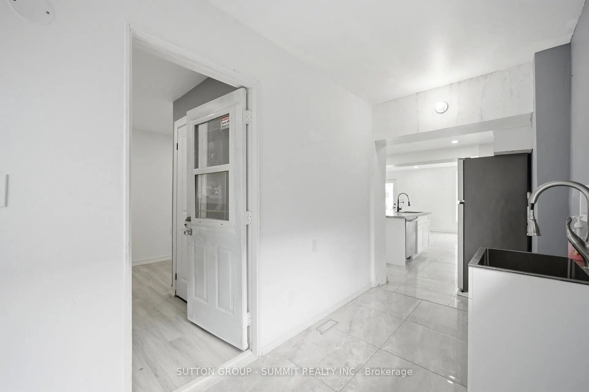 11 MAPLE Street