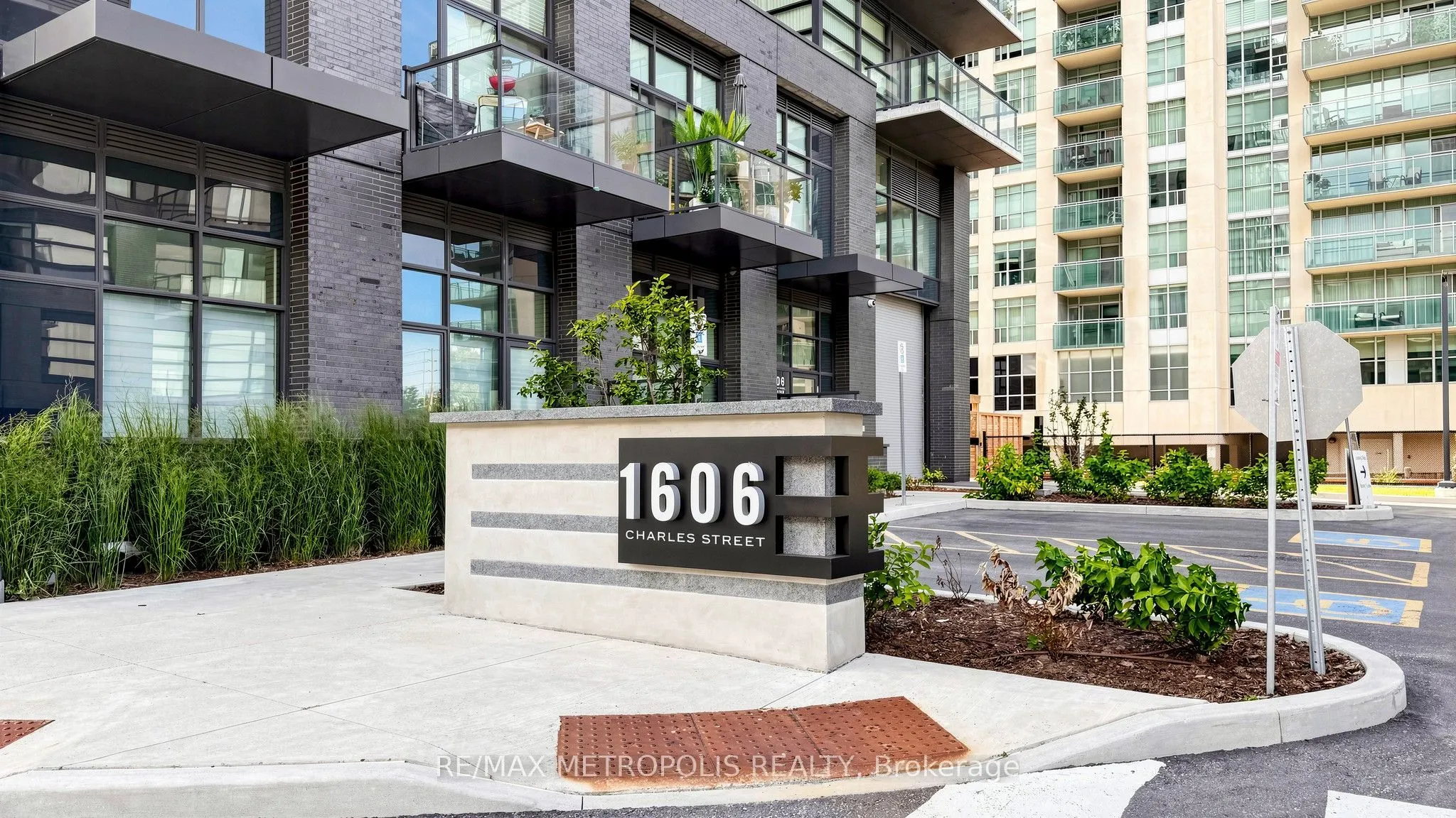 1606 Charles Street #1707