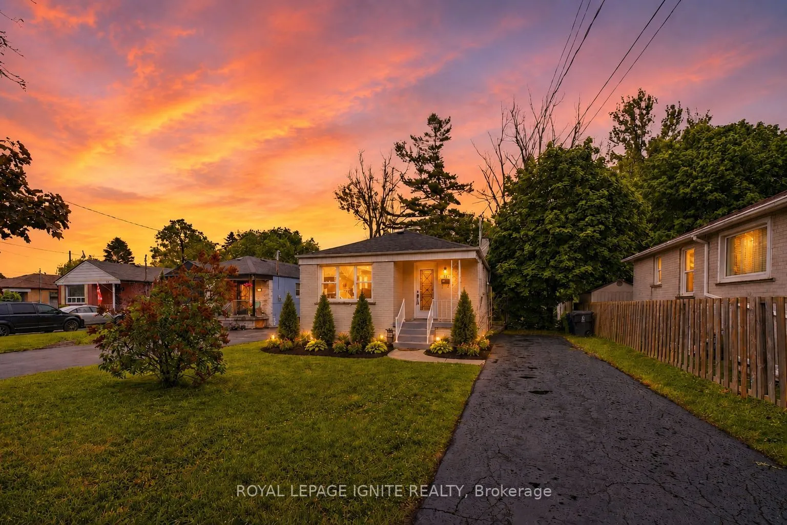 89 Darlingside Drive