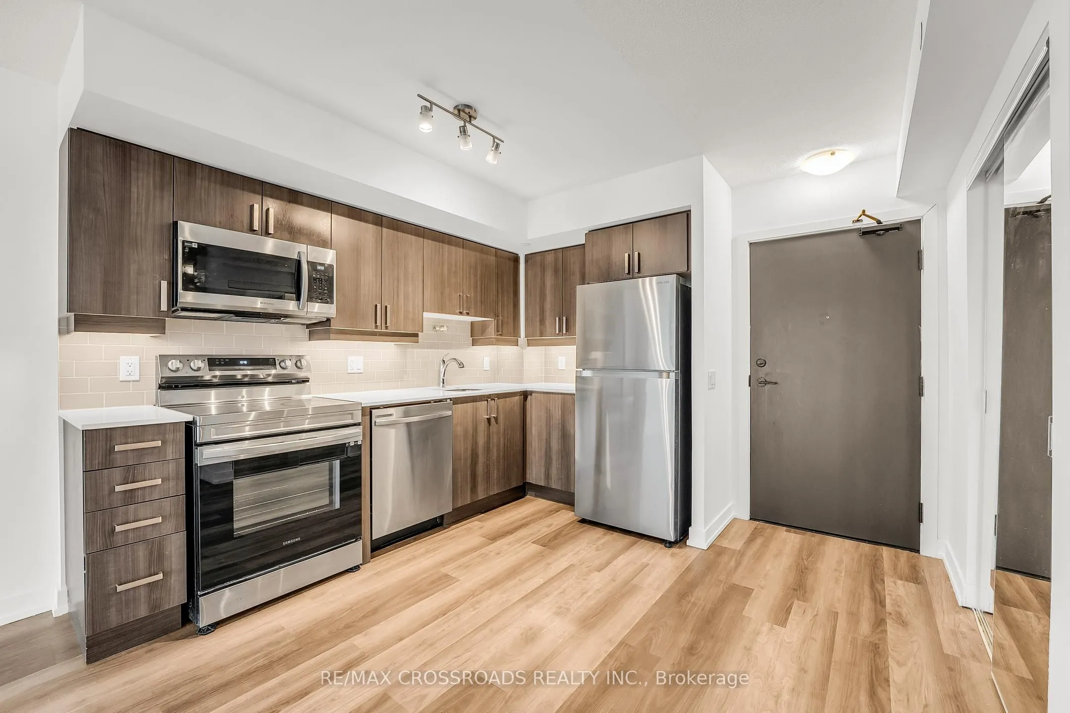 1480 Bayly Street #1411