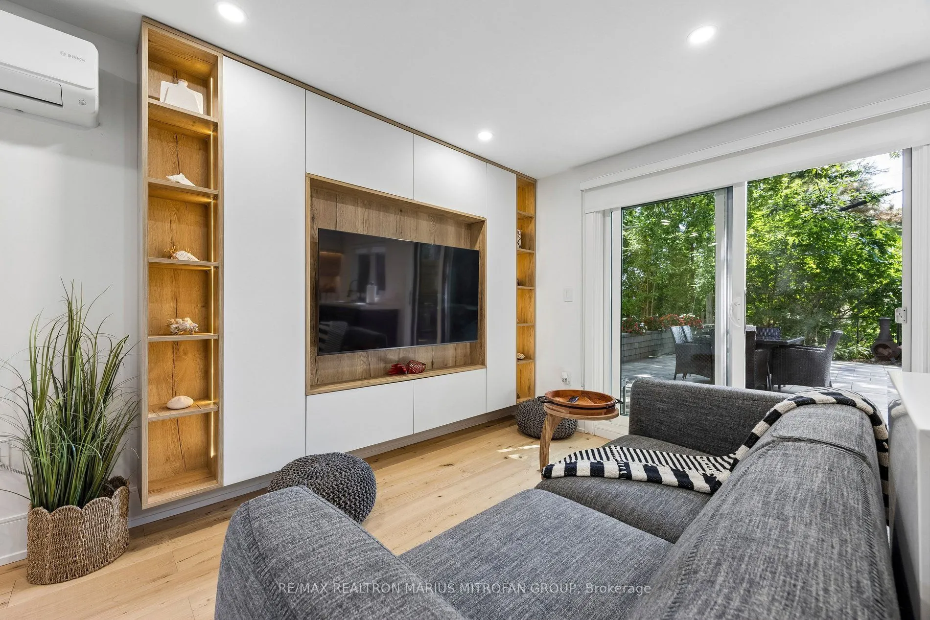 21 Toynbee Trail