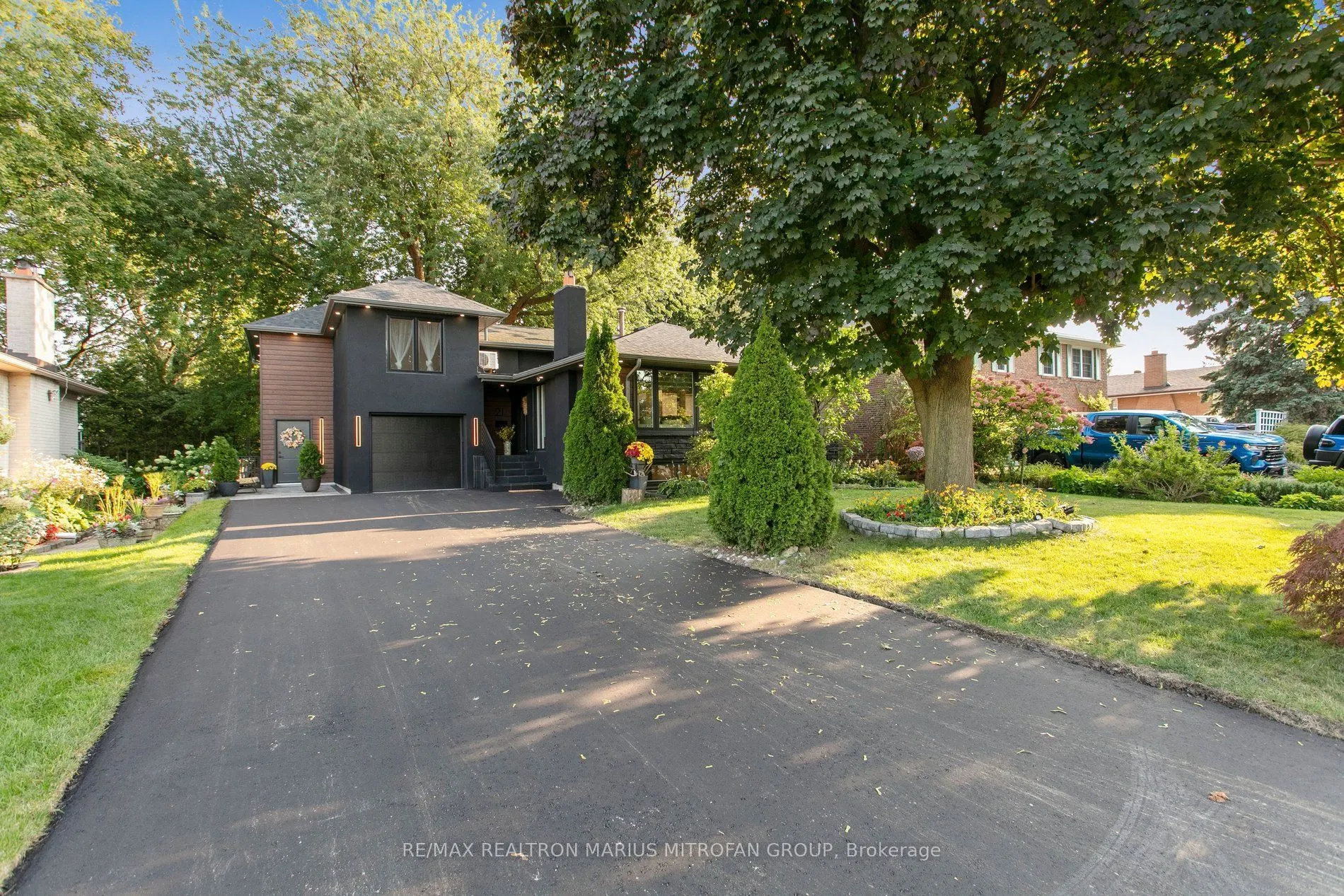 21 Toynbee Trail