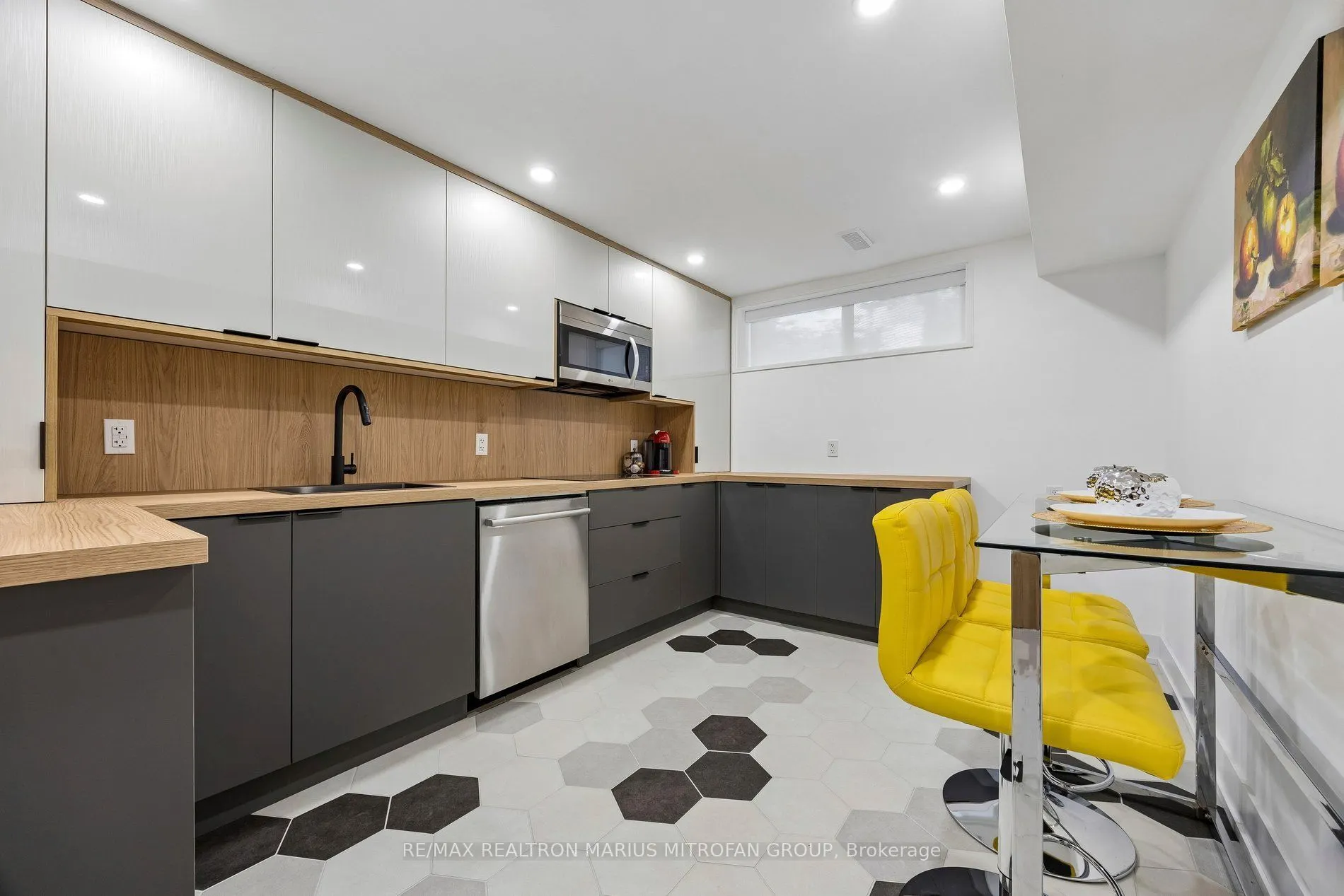 21 Toynbee Trail