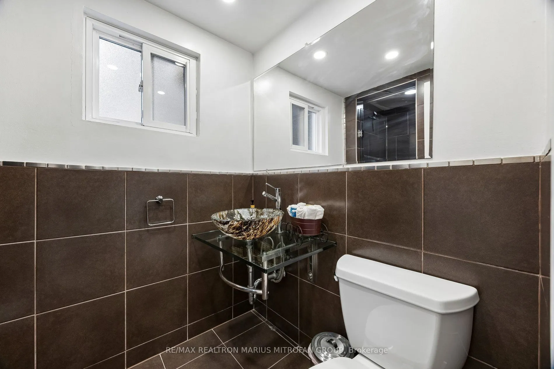 21 Toynbee Trail