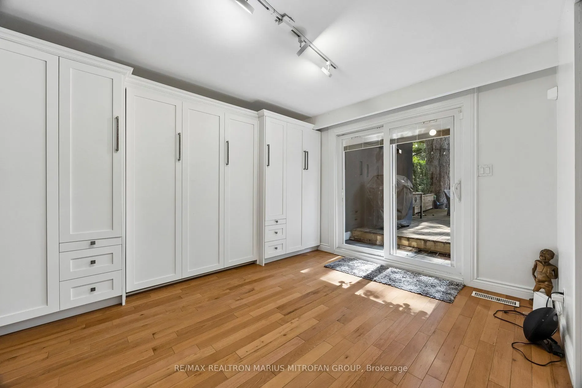 21 Toynbee Trail
