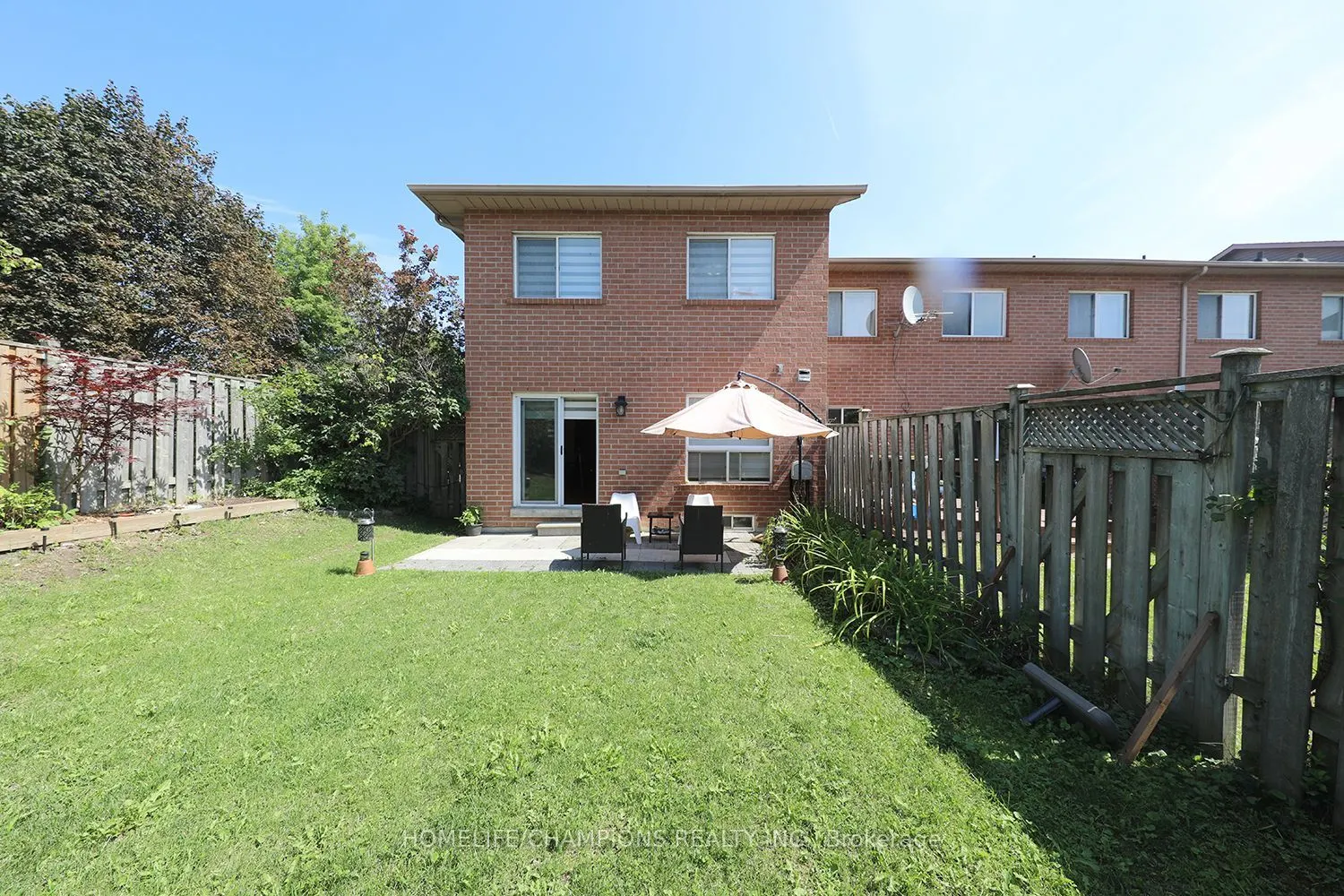 16 Echo Glen Road