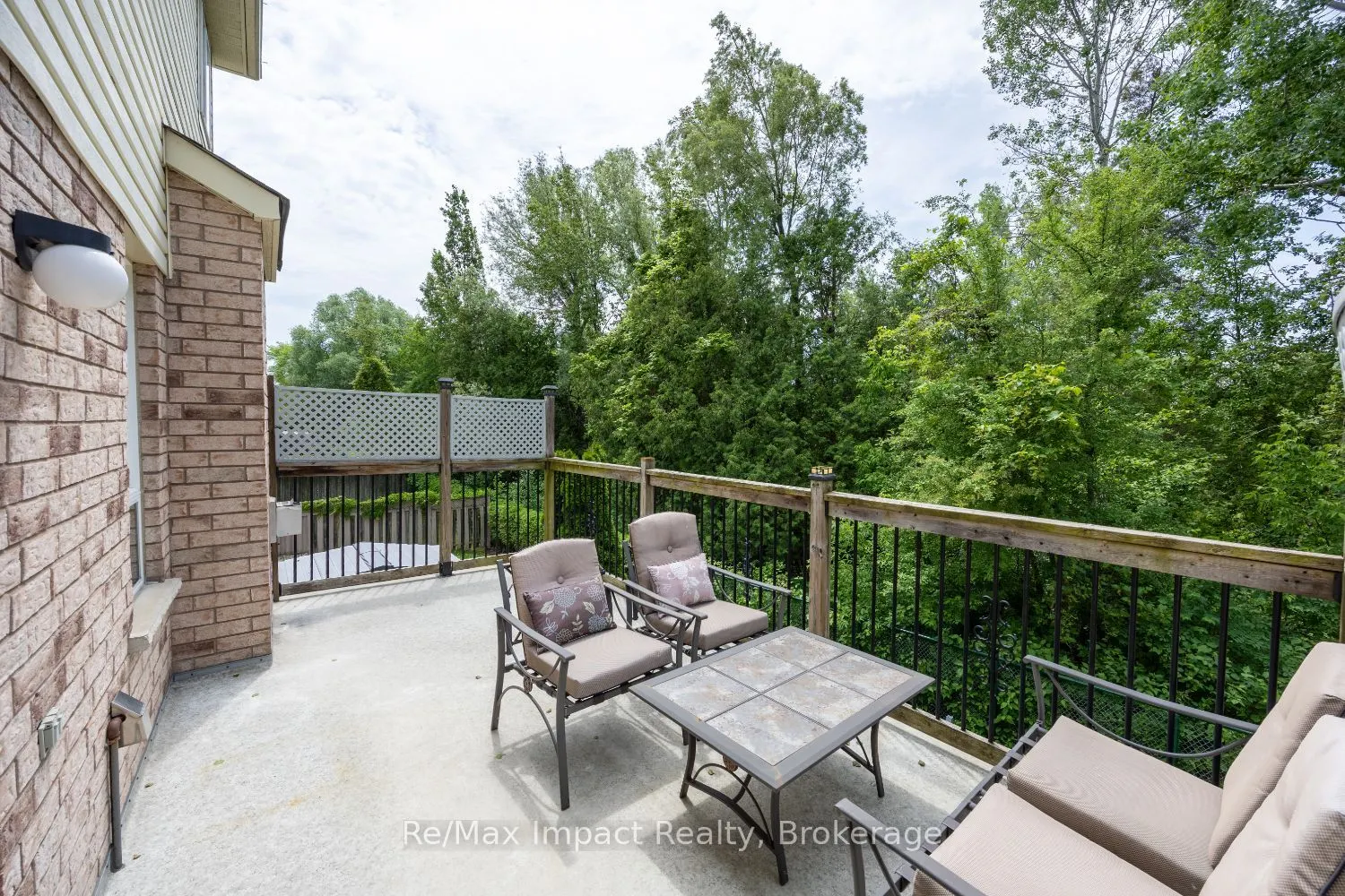 667 Brasswinds Trail