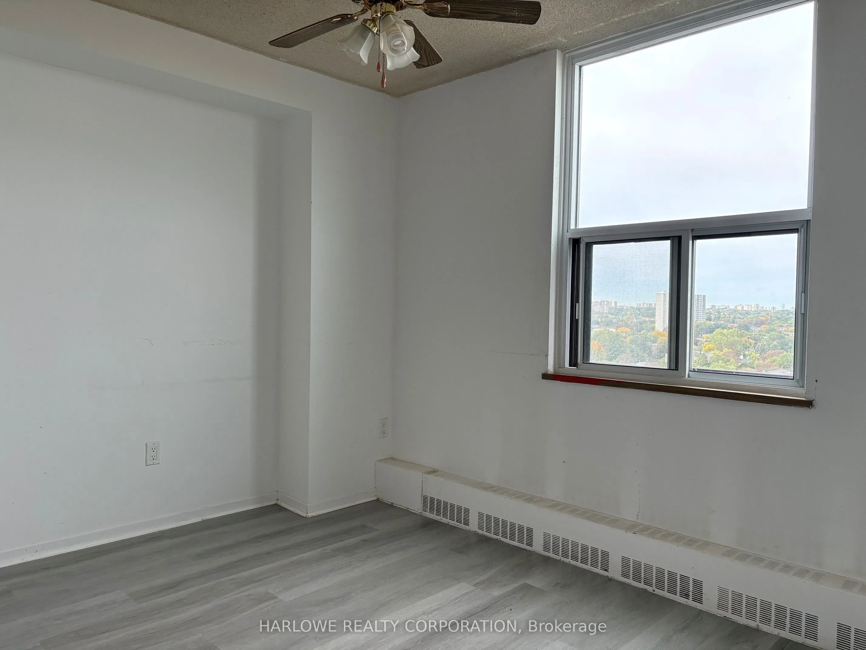 90 Ling Road #1509