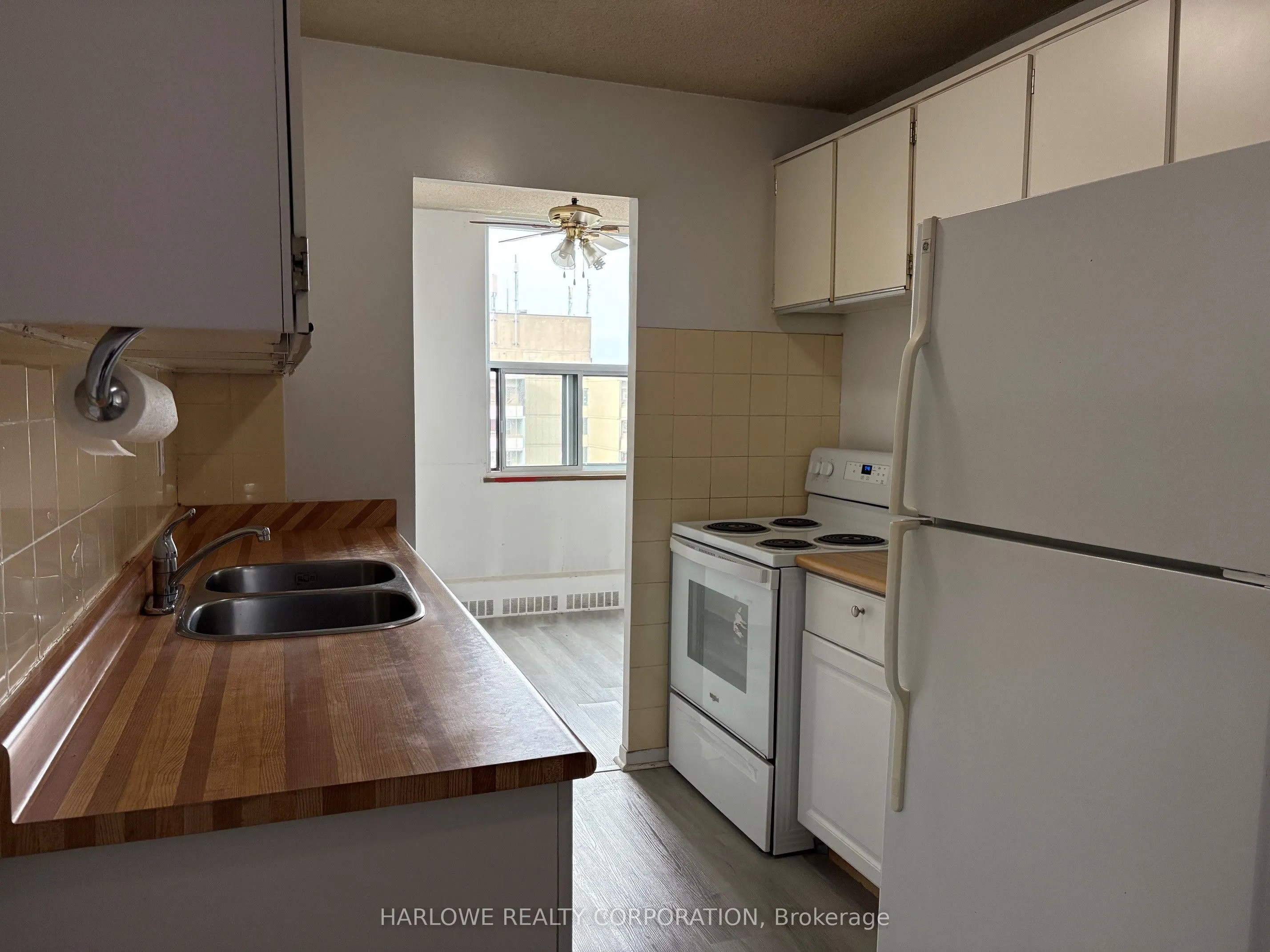 90 Ling Road #1509