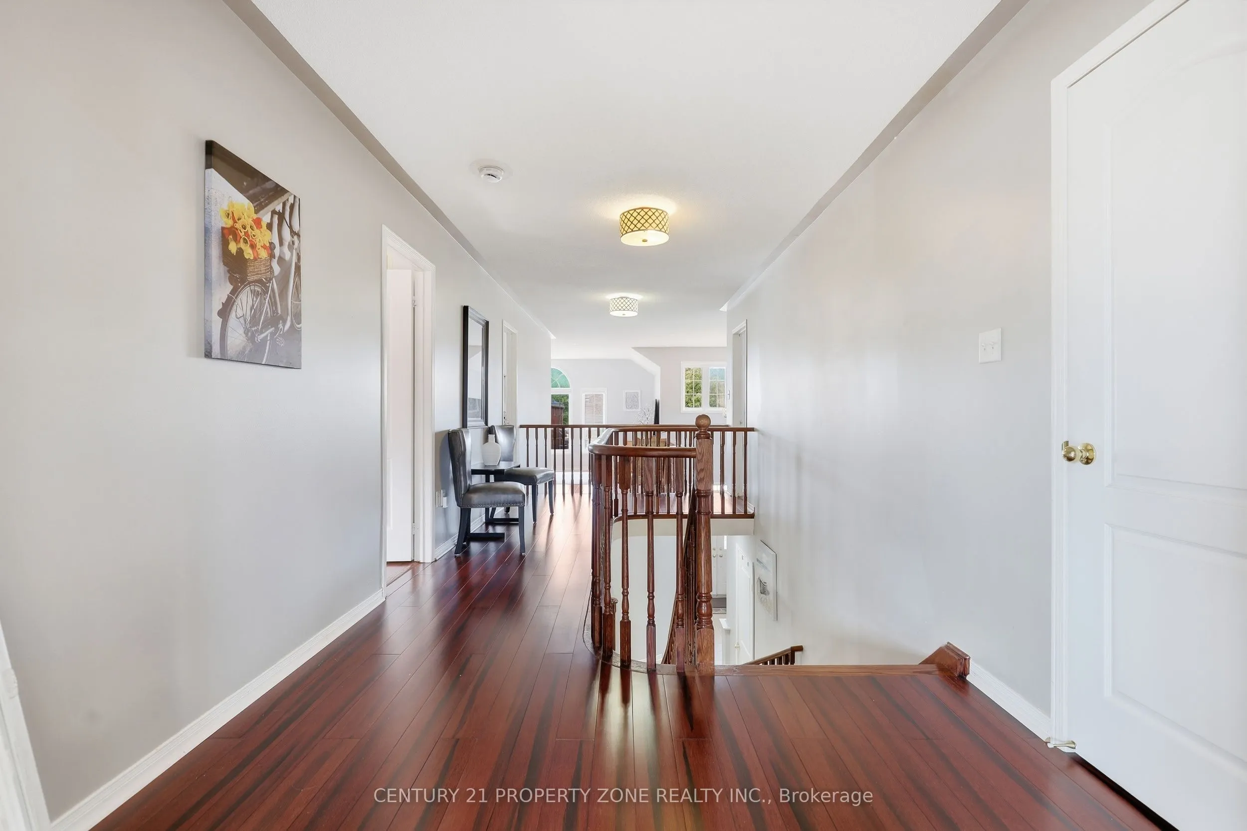 239 Williamson Drive W
