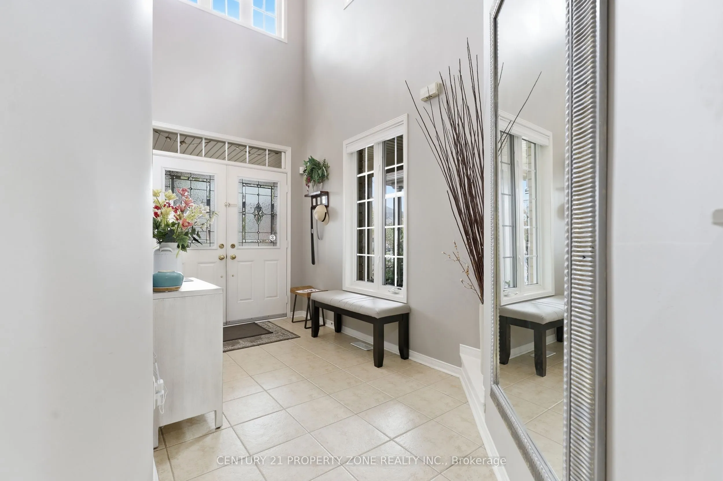 239 Williamson Drive W