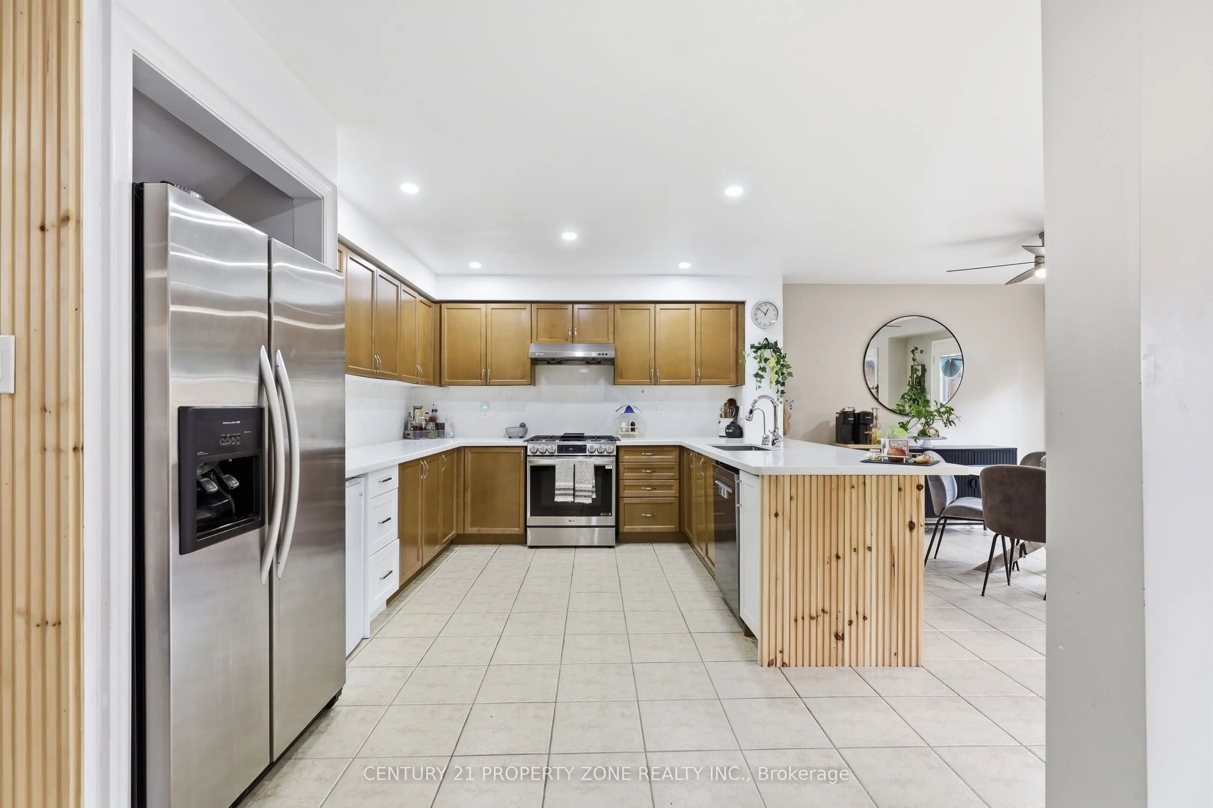 239 Williamson Drive W