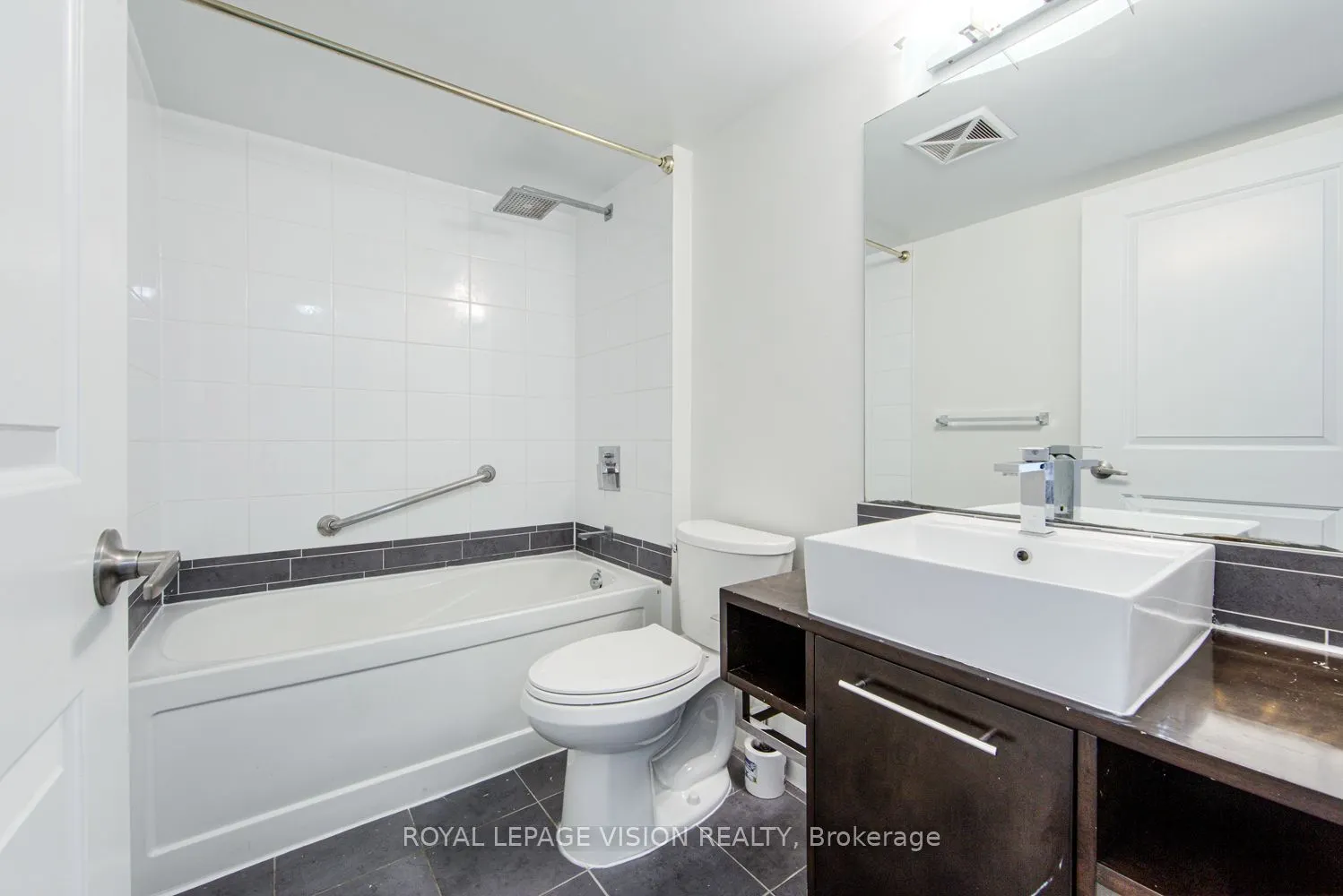 190 Borough Drive #2806
