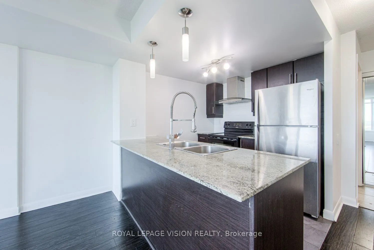 190 Borough Drive #2806