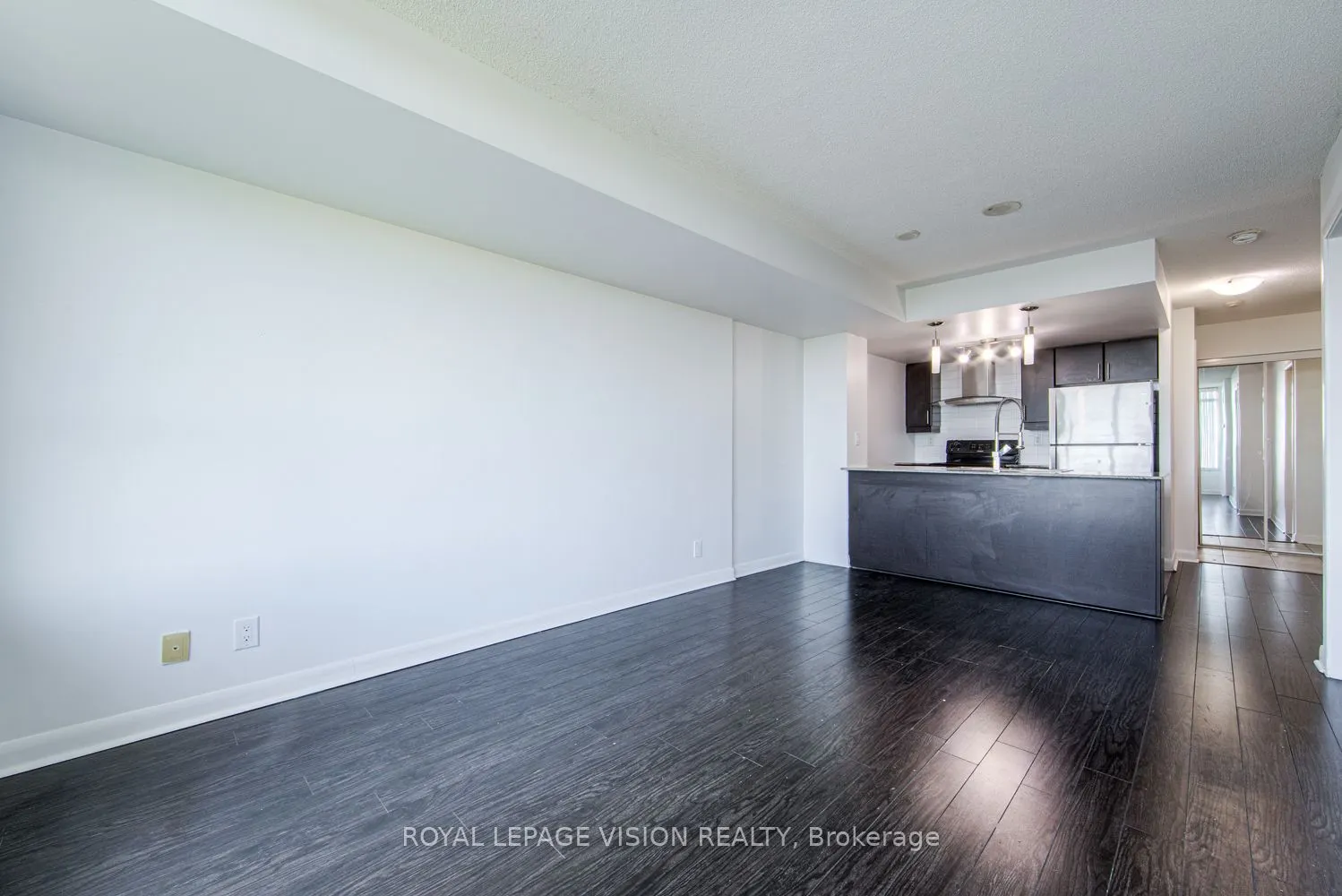 190 Borough Drive #2806
