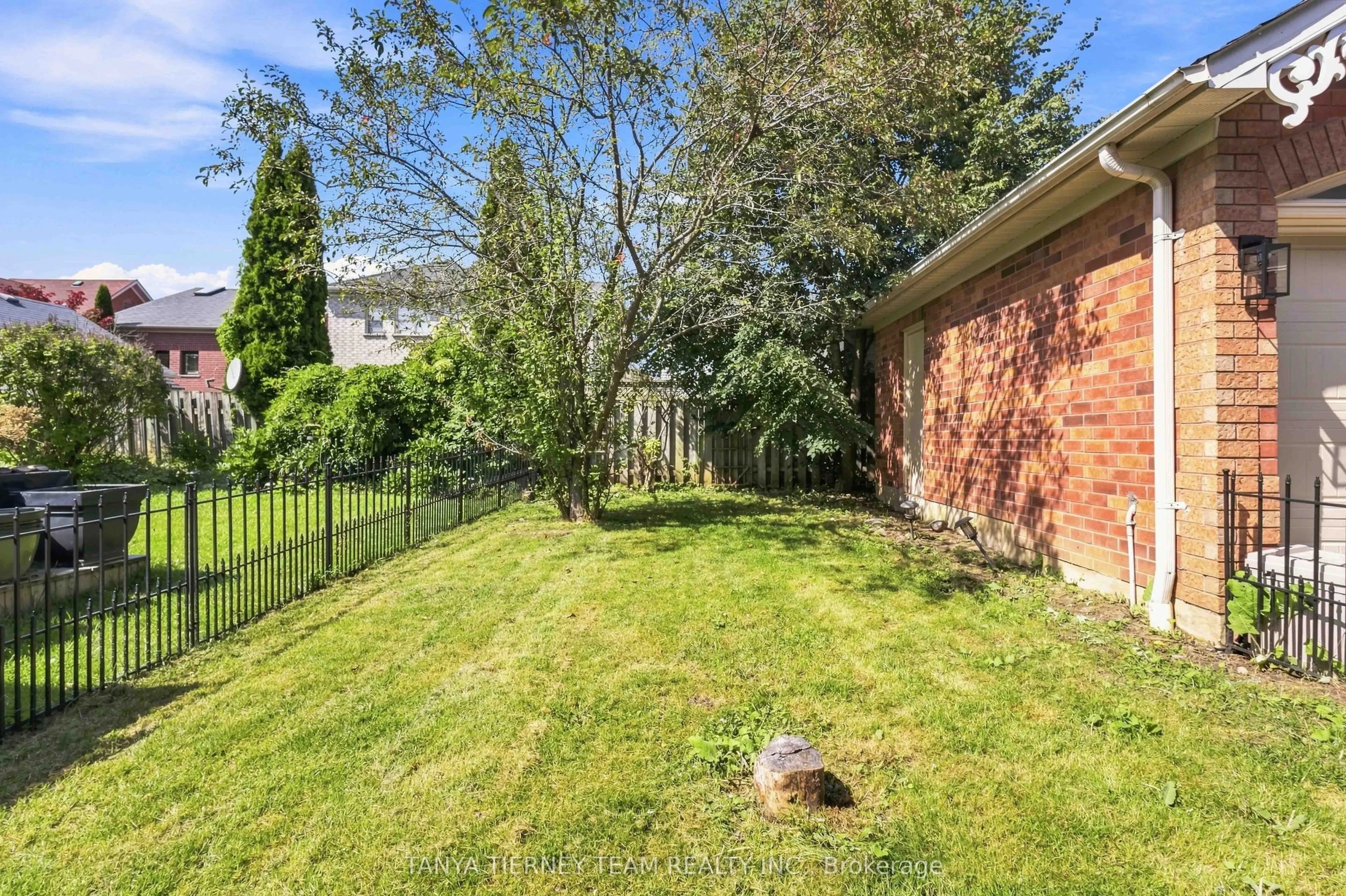 36 Zachary Place