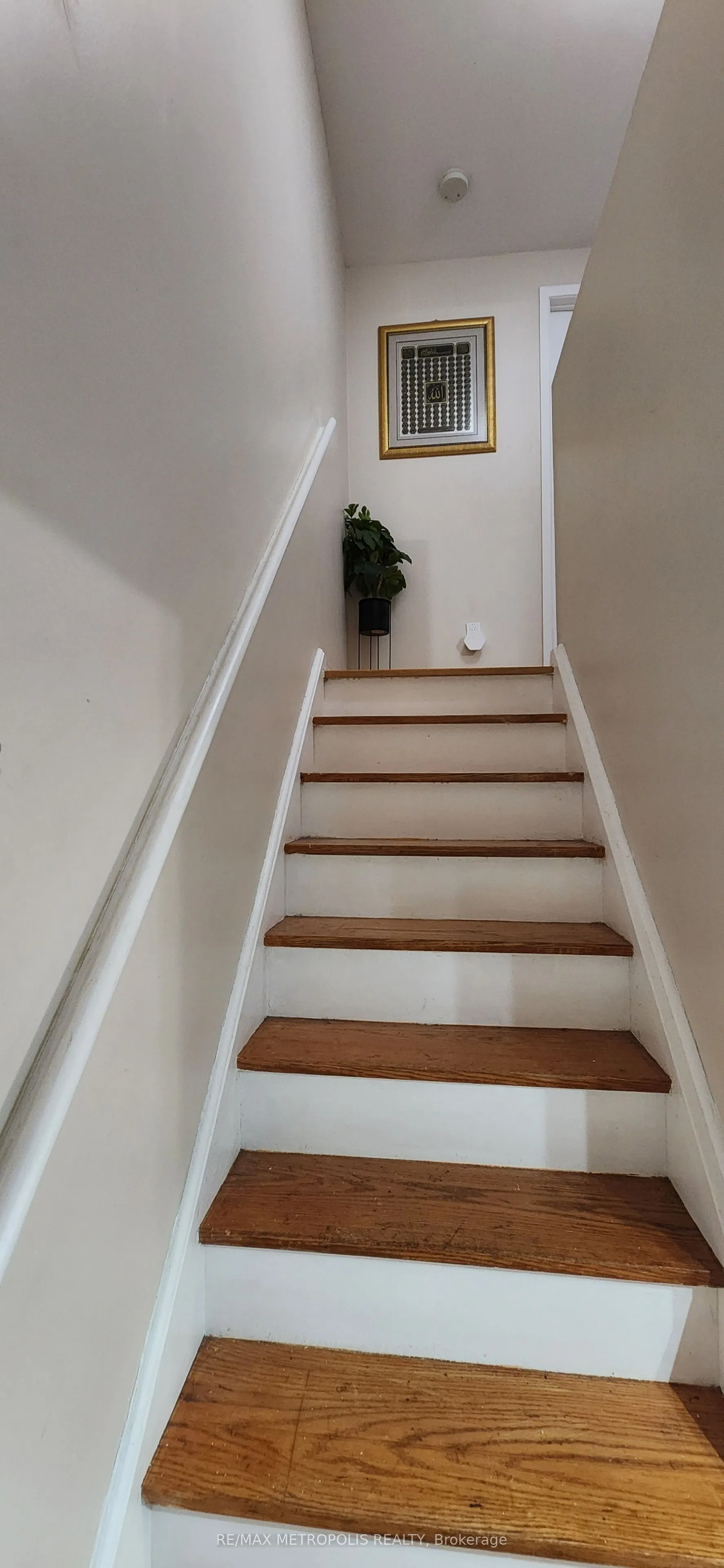 21 Rockwood Drive #8