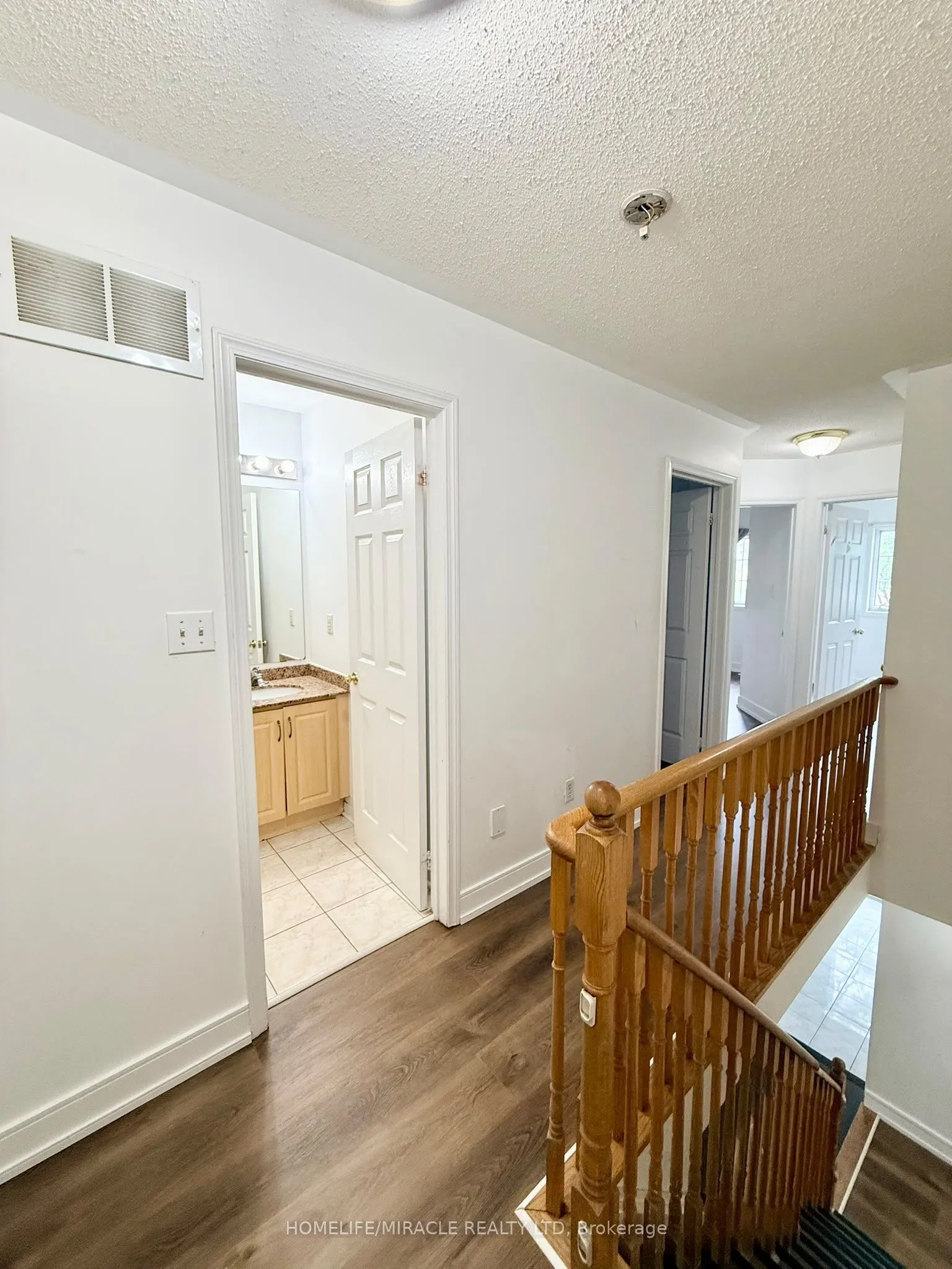 2800 Eglinton Avenue E #1