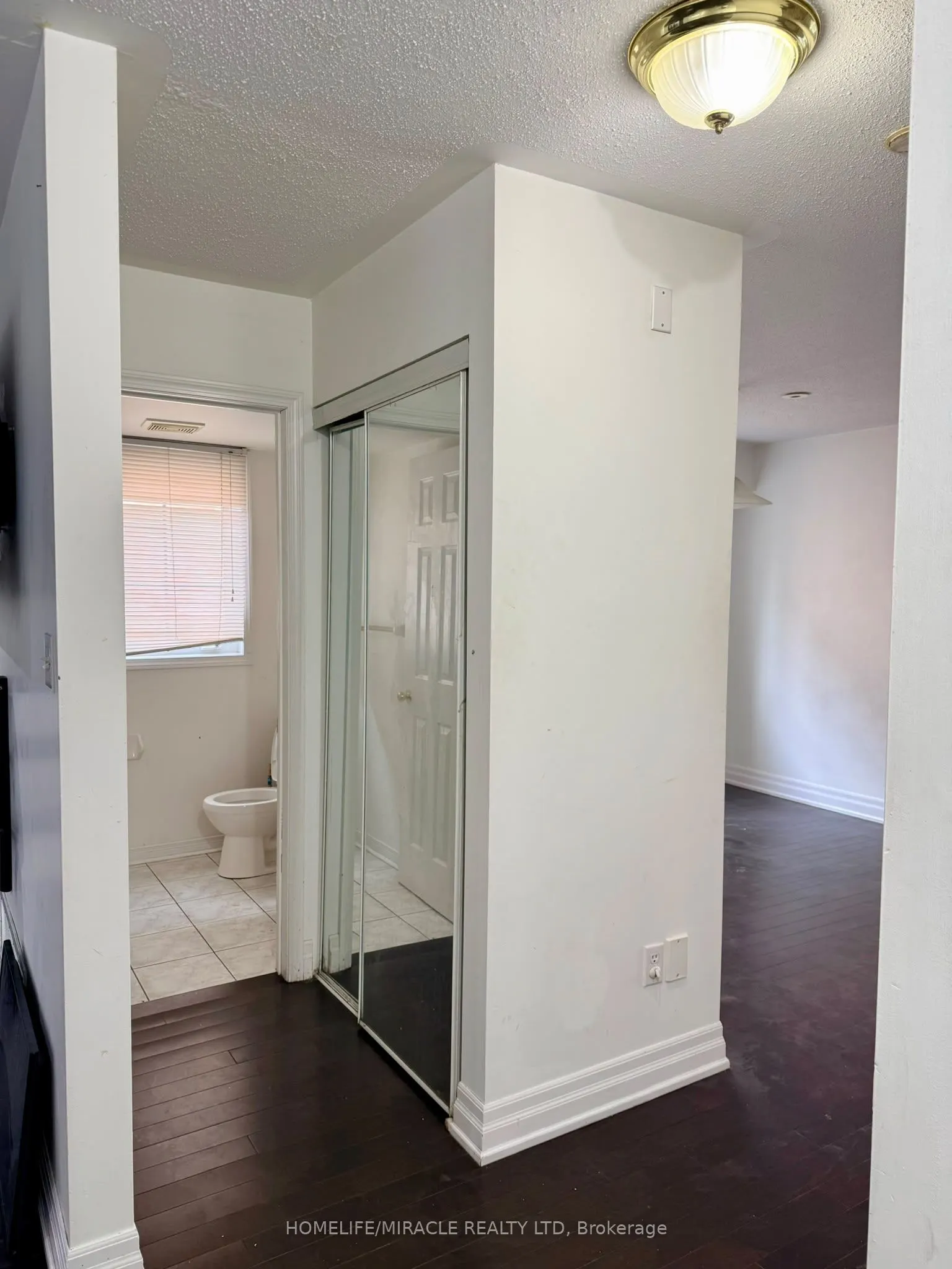 2800 Eglinton Avenue E #1