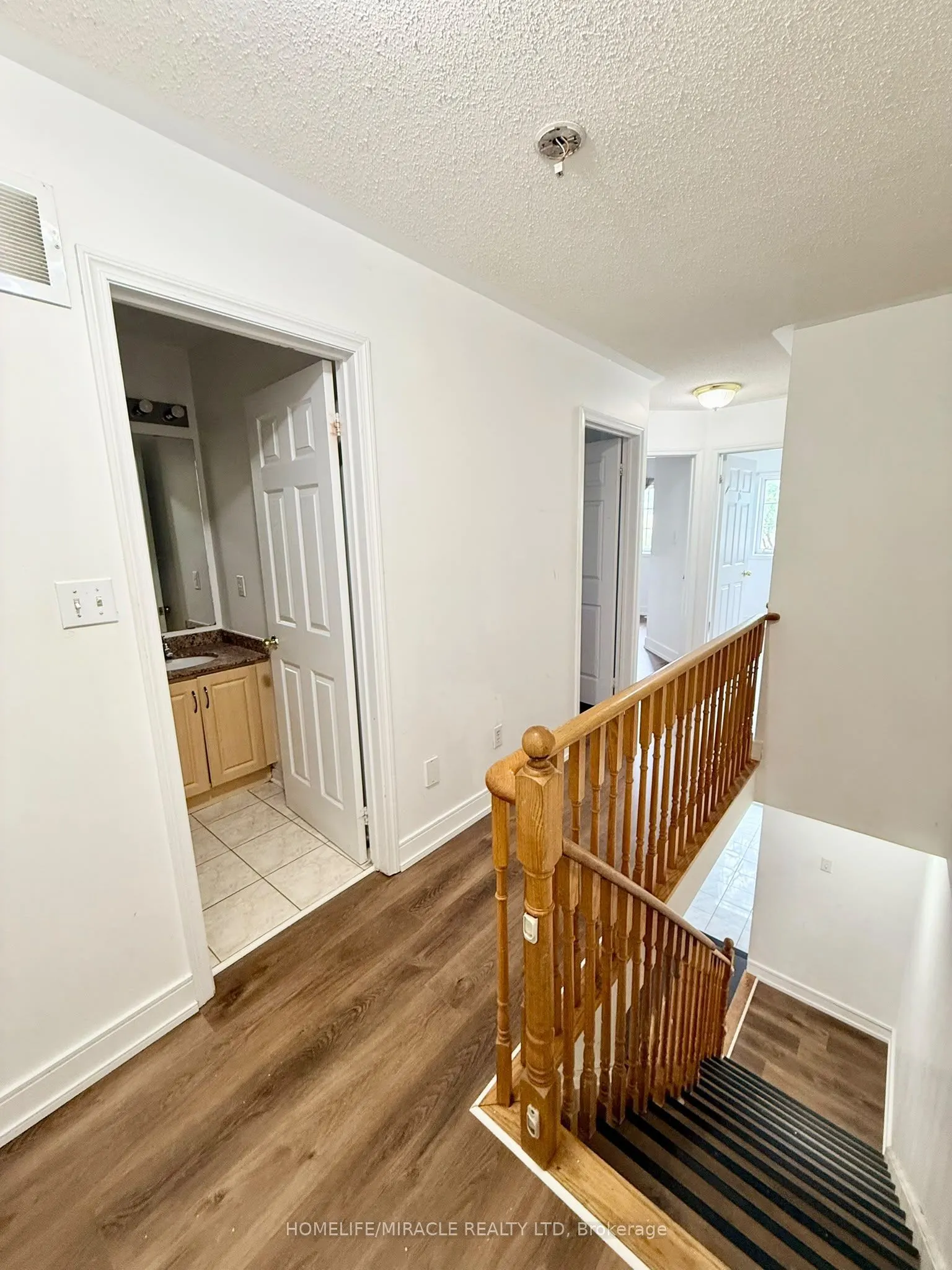 2800 Eglinton Avenue E #1