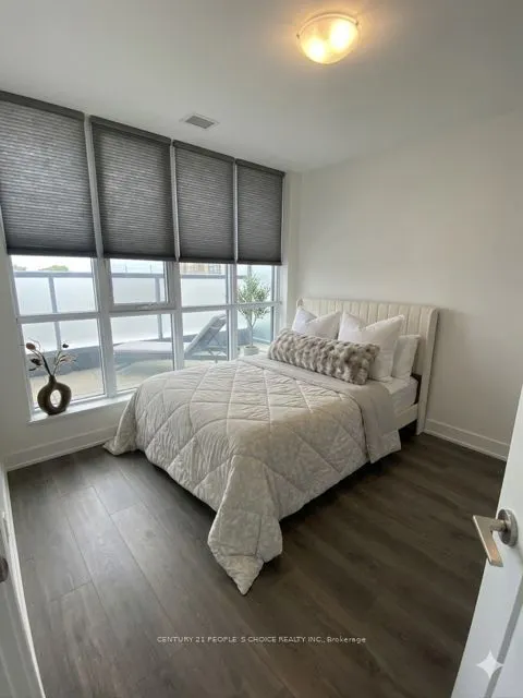 2545 Simcoe Street N #306
