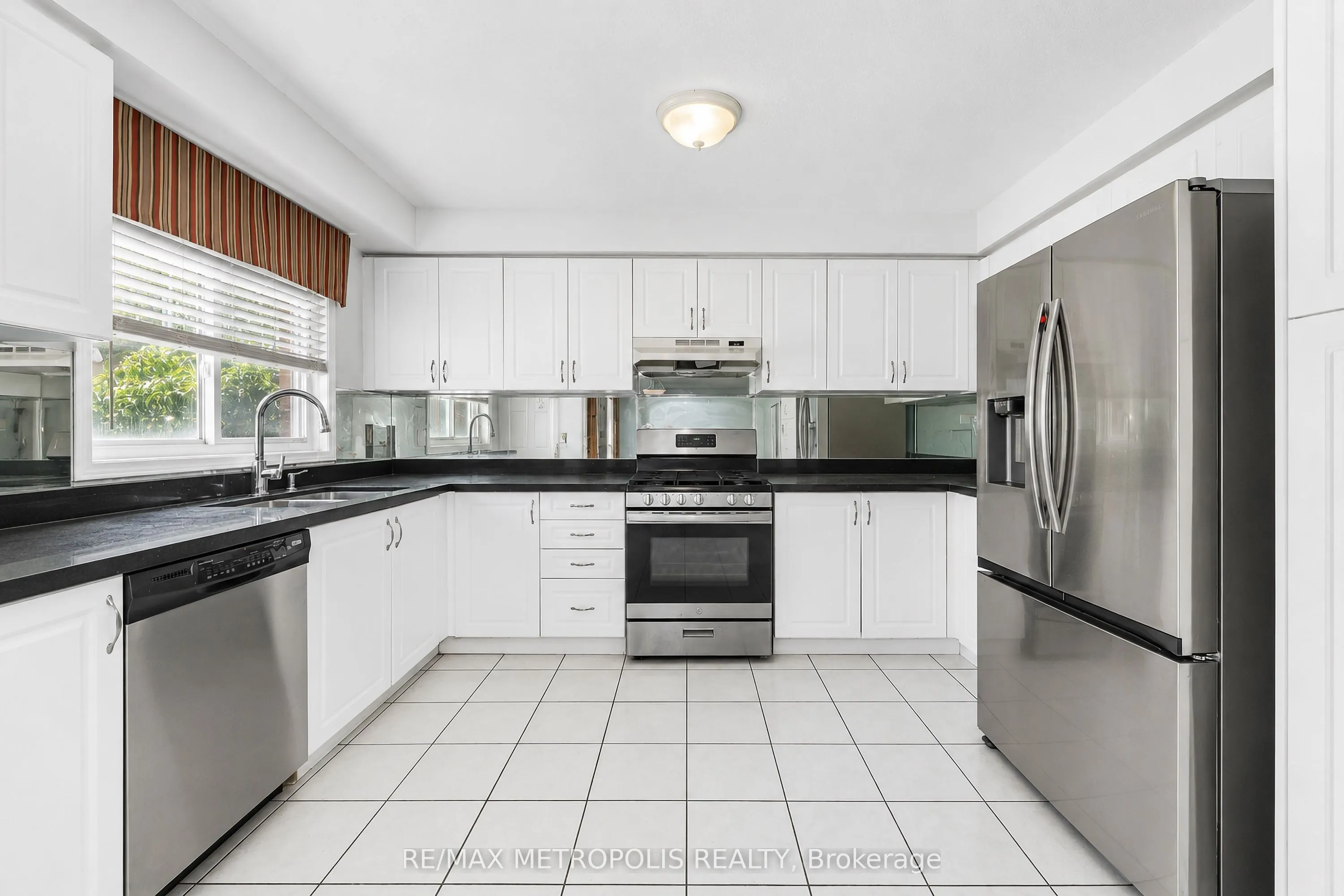 58 Dunwell Crescent