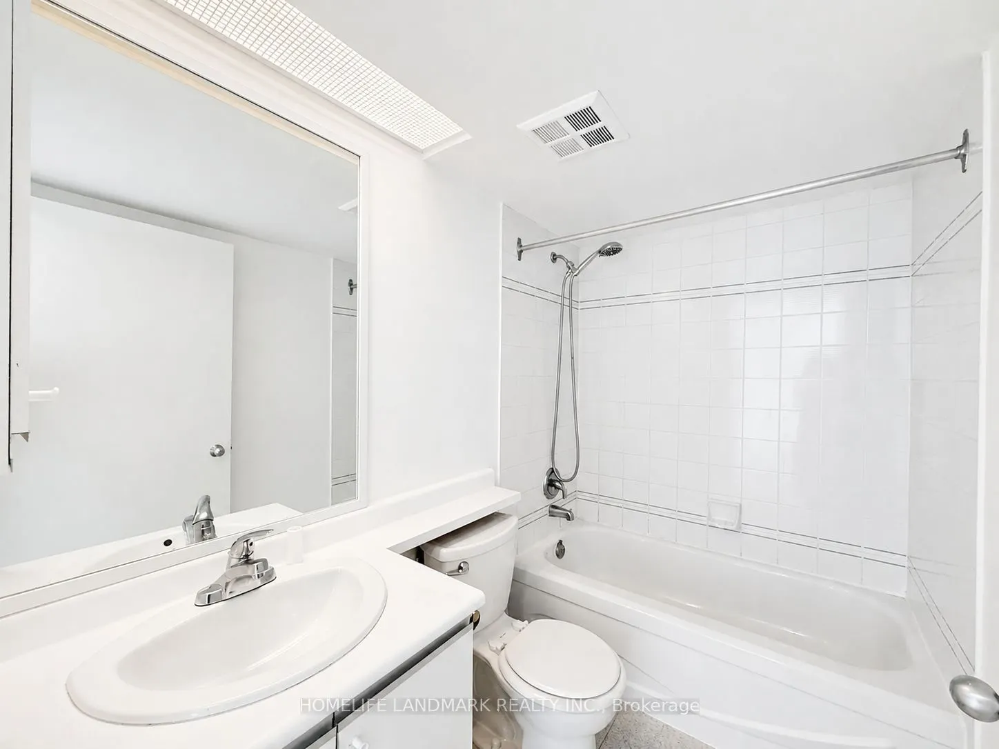 2460 Eglinton Avenue E #917