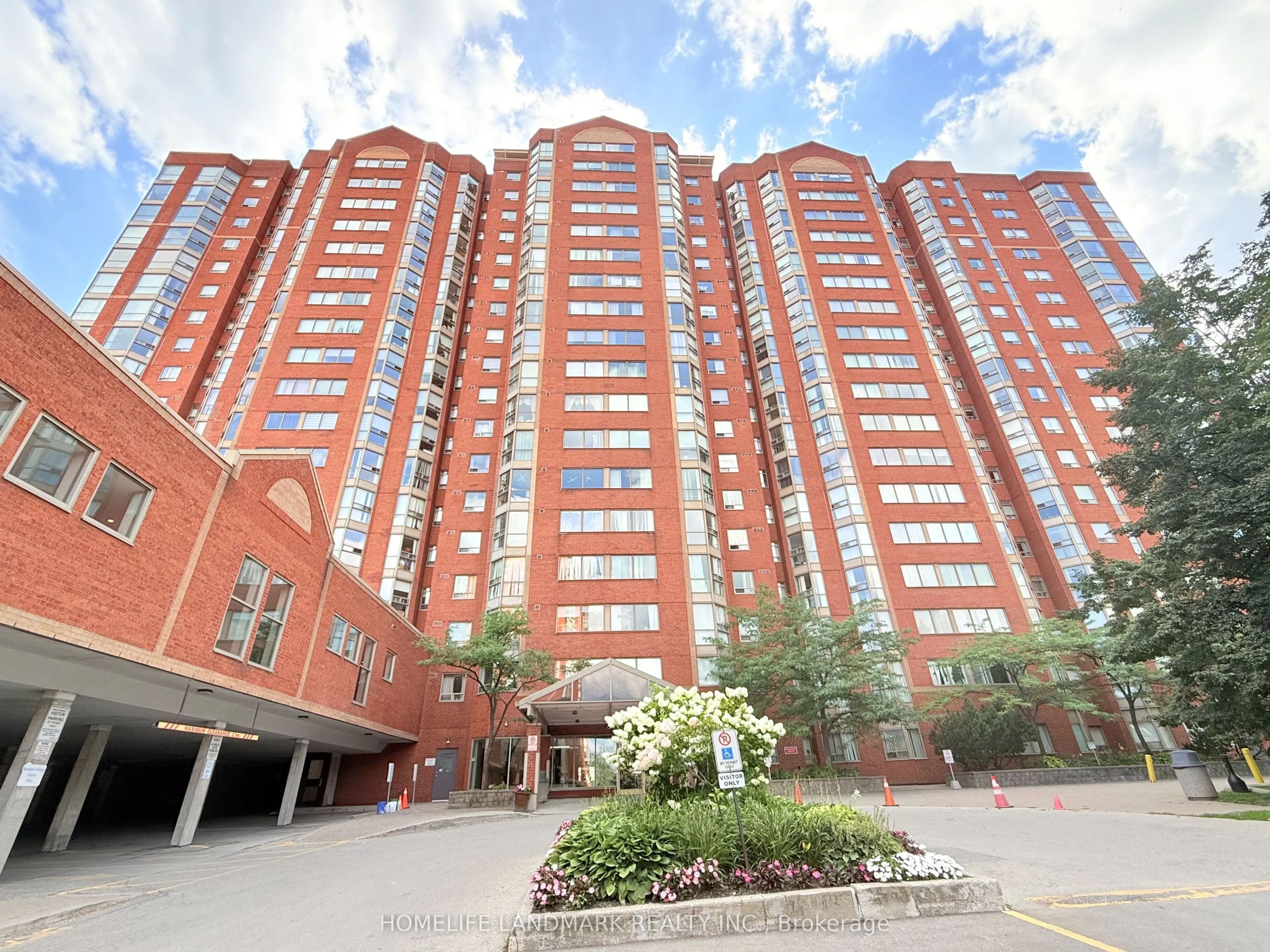 2460 Eglinton Avenue E #917