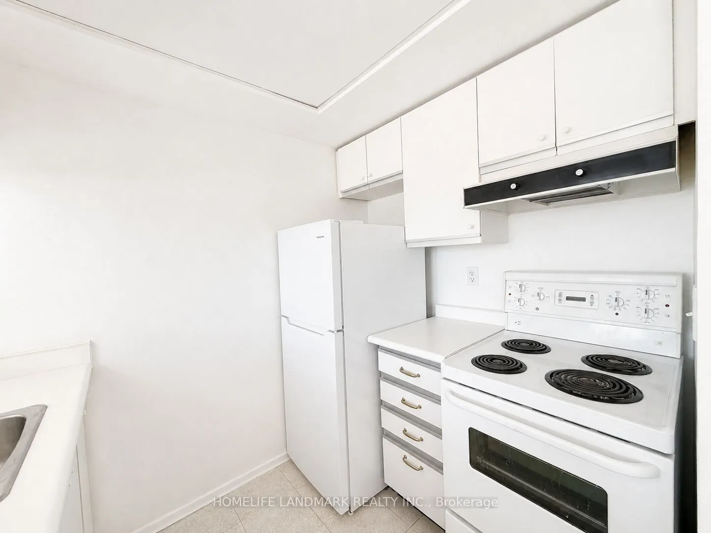 2460 Eglinton Avenue E #917