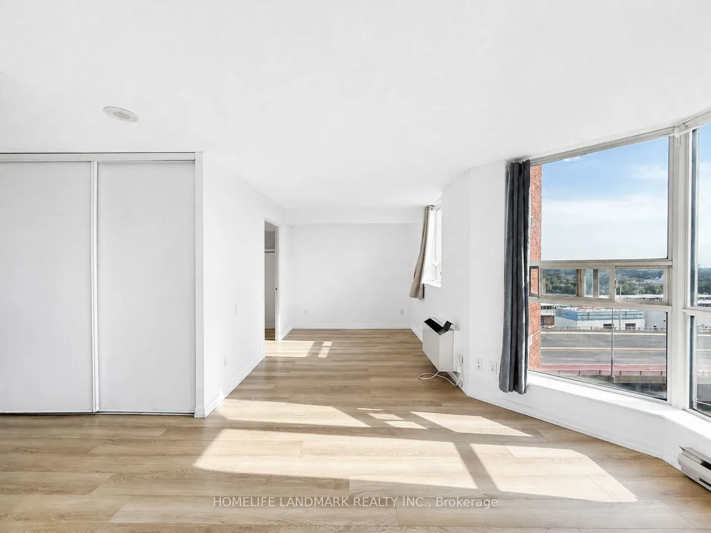 2460 Eglinton Avenue E #917
