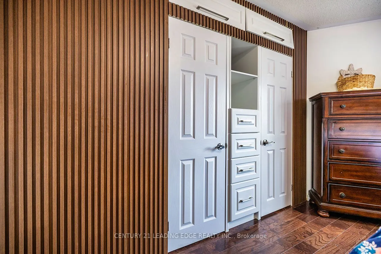 14 GUILDWOOD Drive