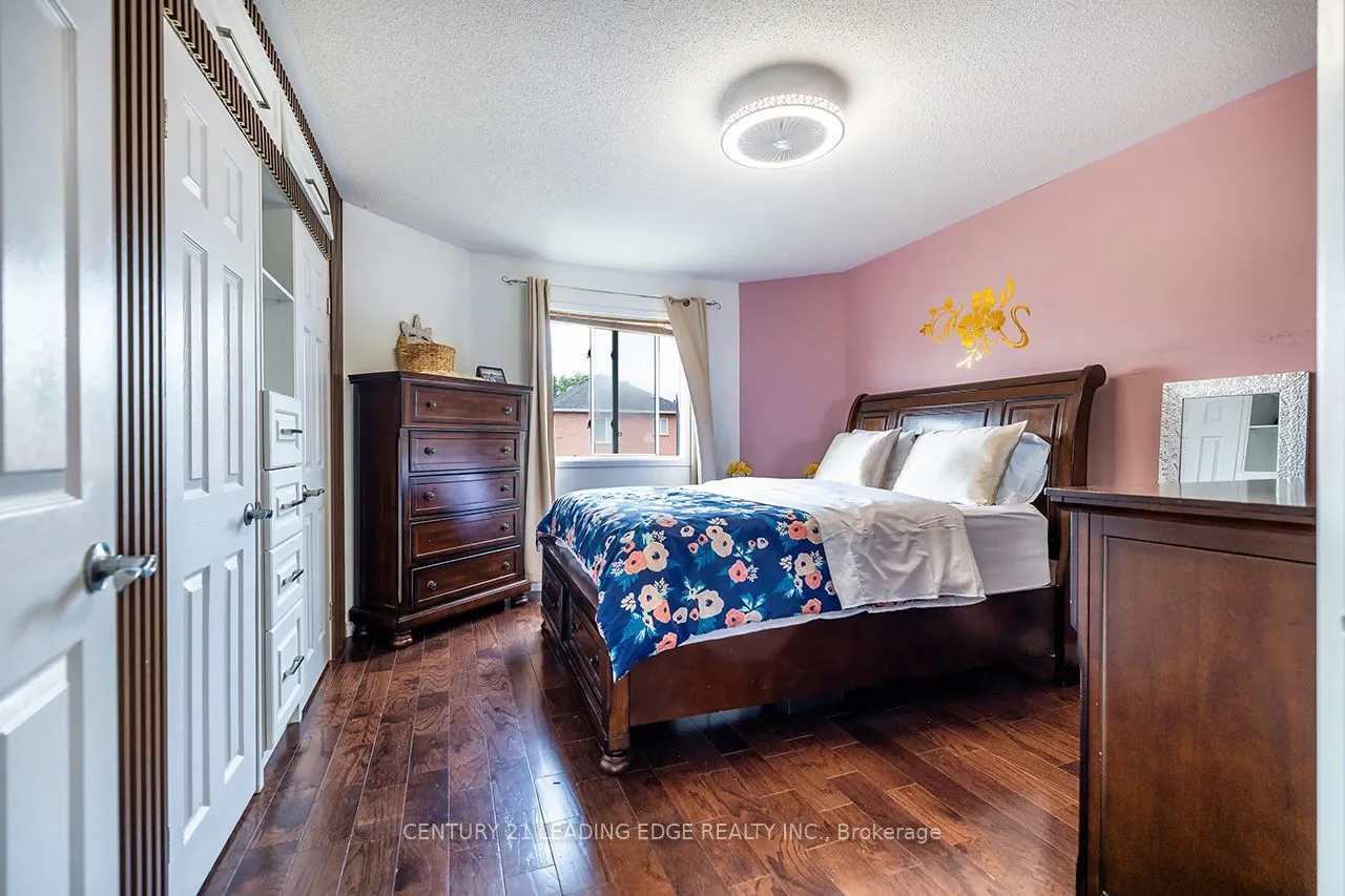 14 GUILDWOOD Drive