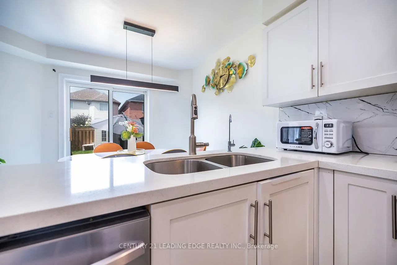 14 GUILDWOOD Drive