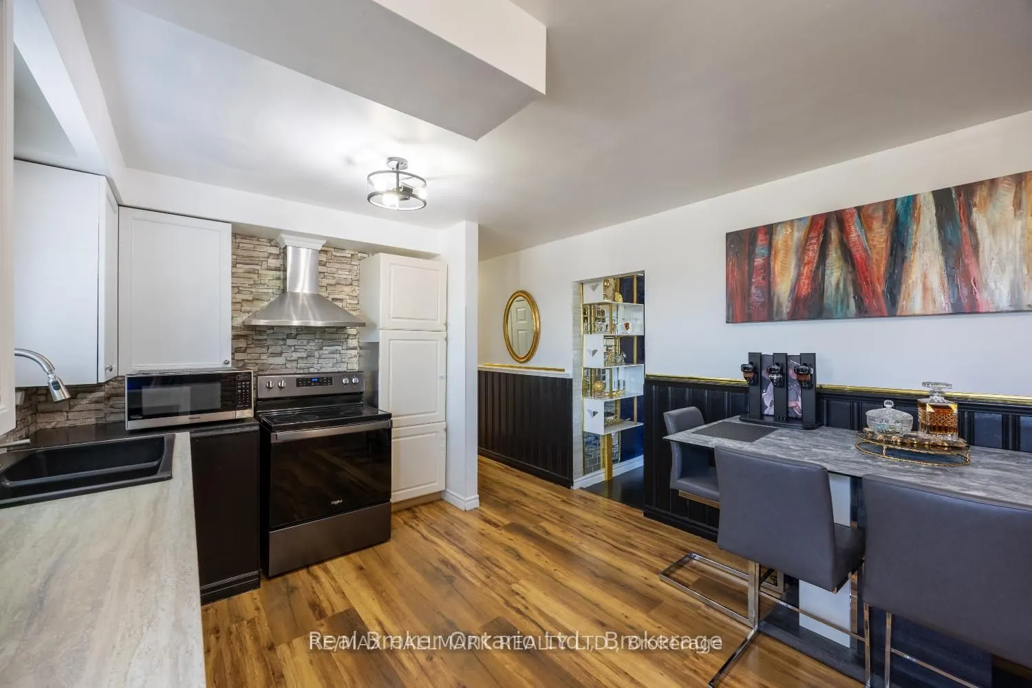 324 College Avenue #Main
