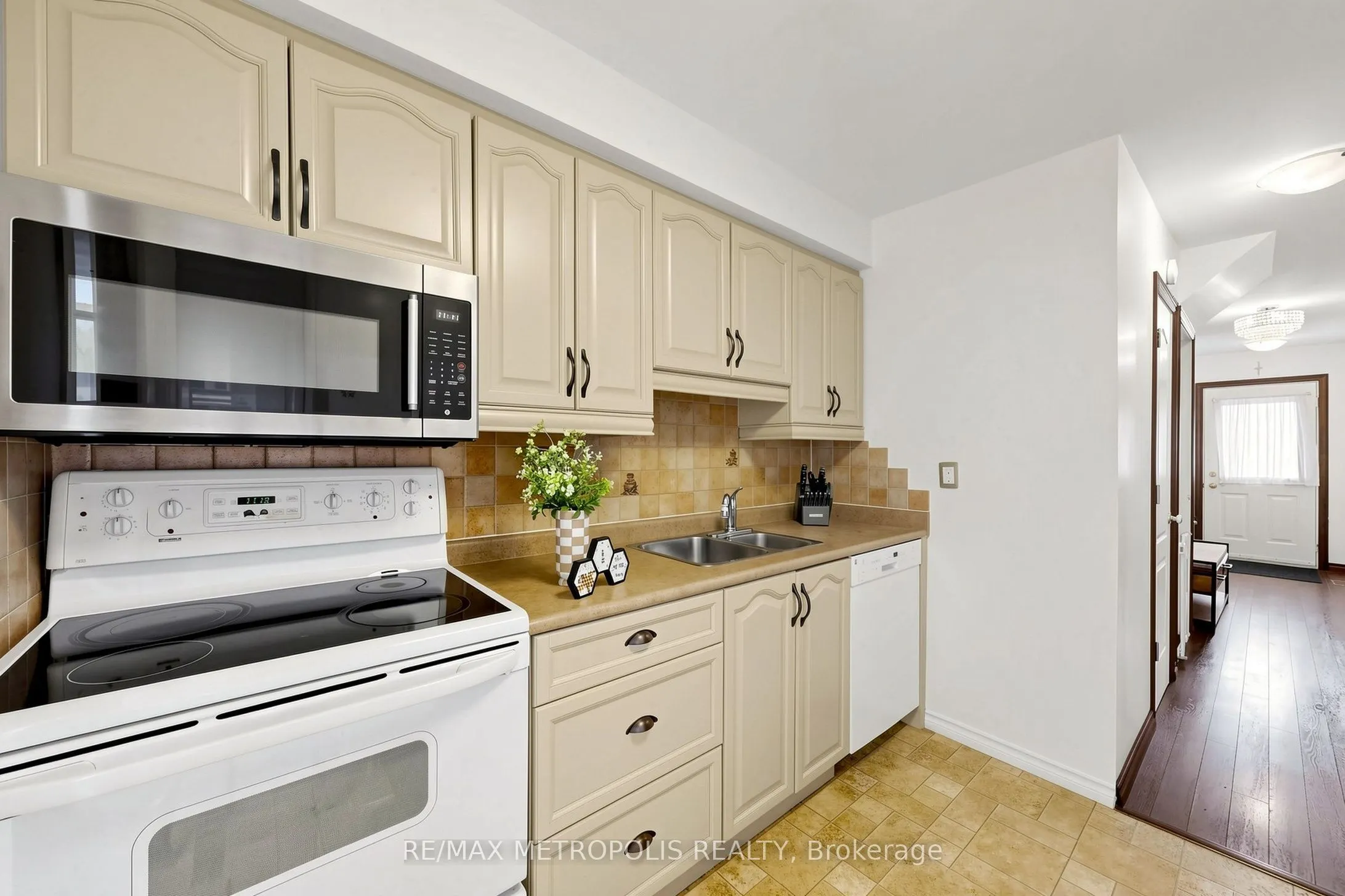 580 Eyer Drive #96