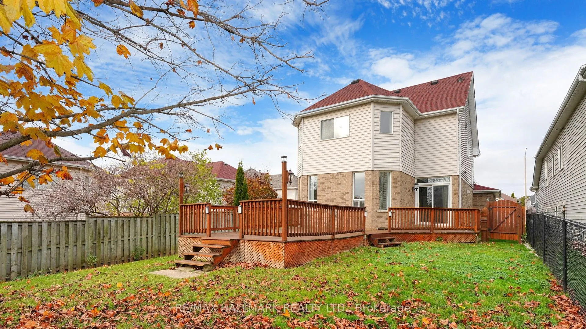 1035 Beatrice Street E #Upper