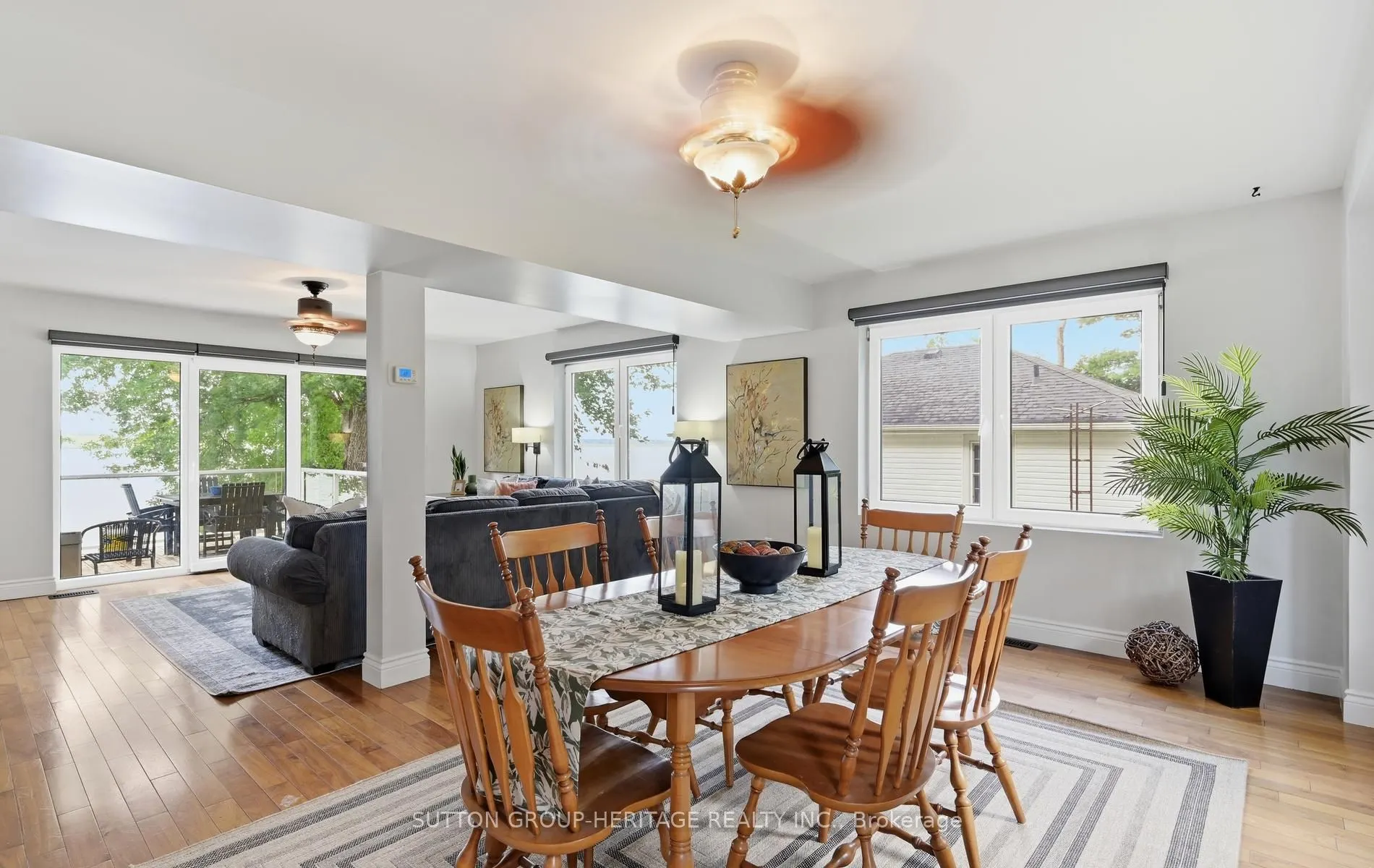 62 Lakeside Beach Road