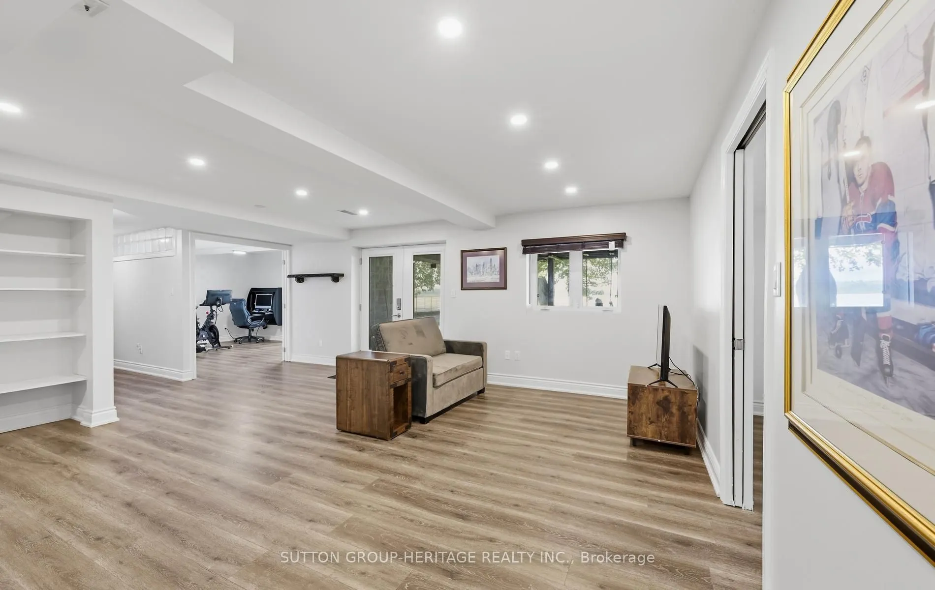 62 Lakeside Beach Road