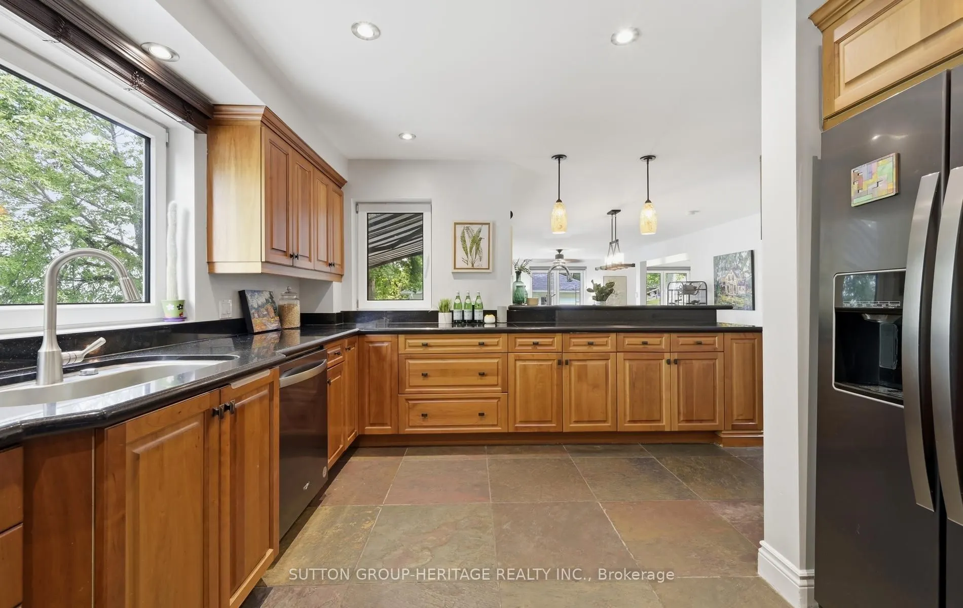 62 Lakeside Beach Road